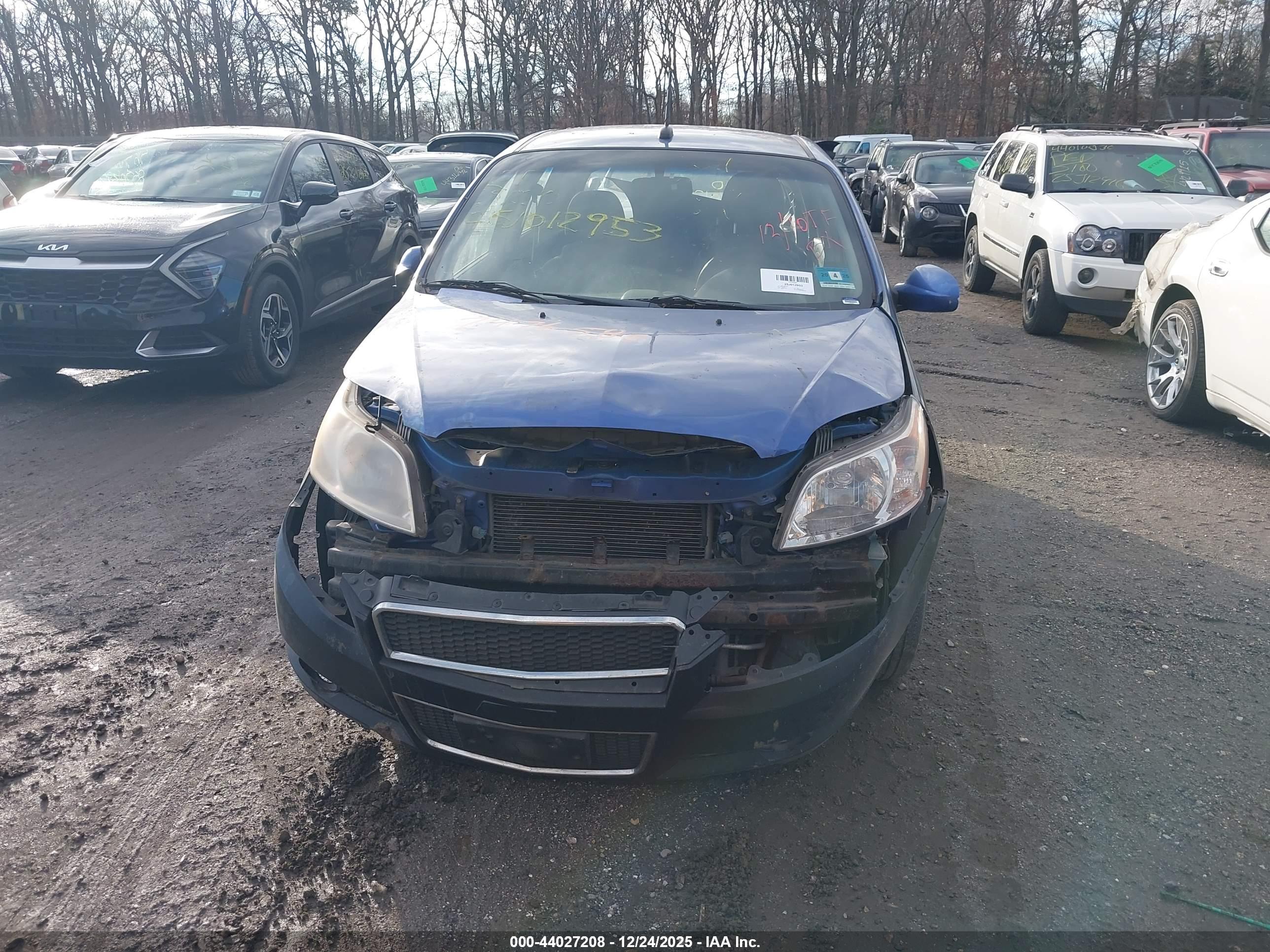 CHEVROLET AVEO image 6