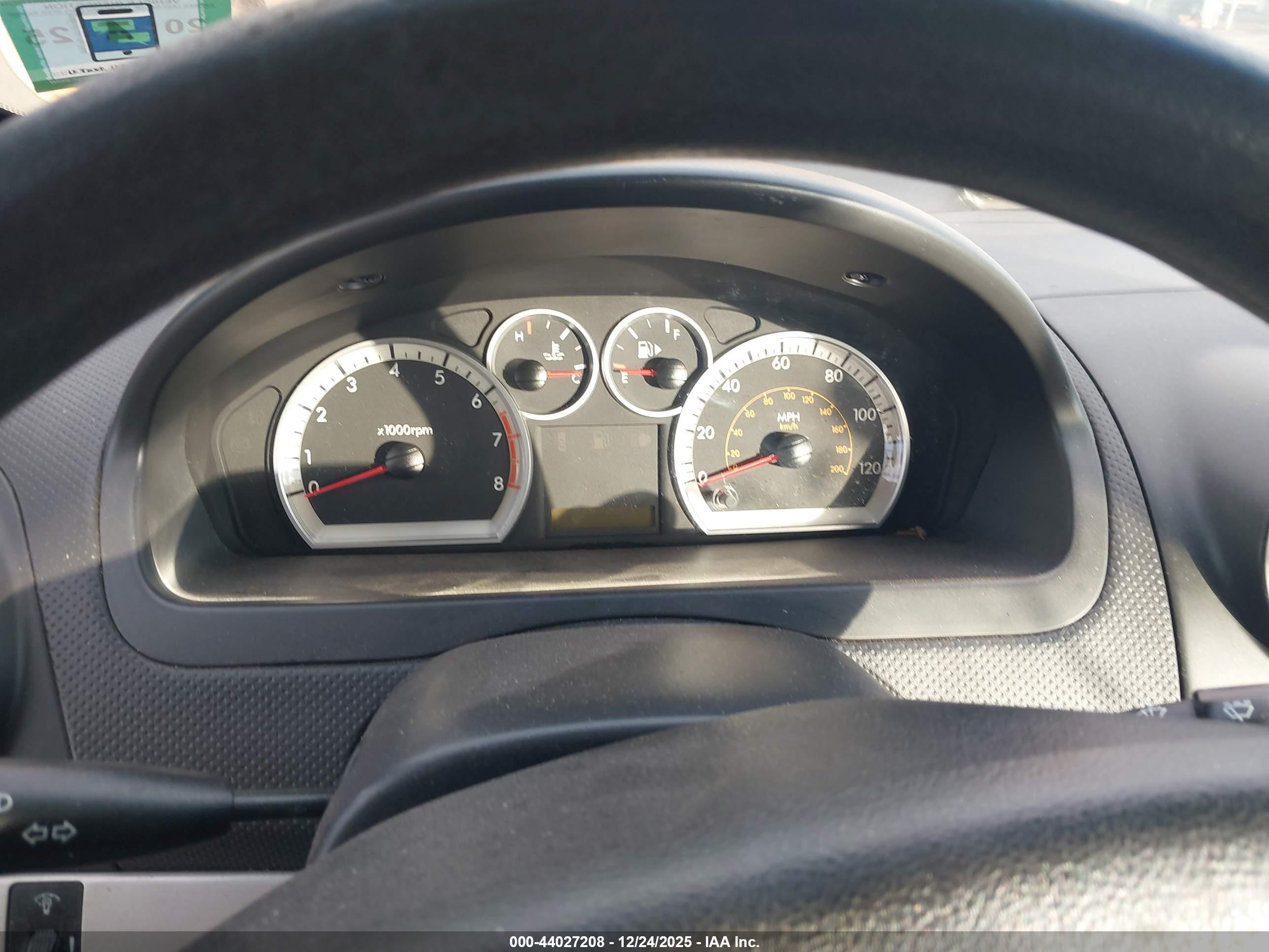 CHEVROLET AVEO image 7