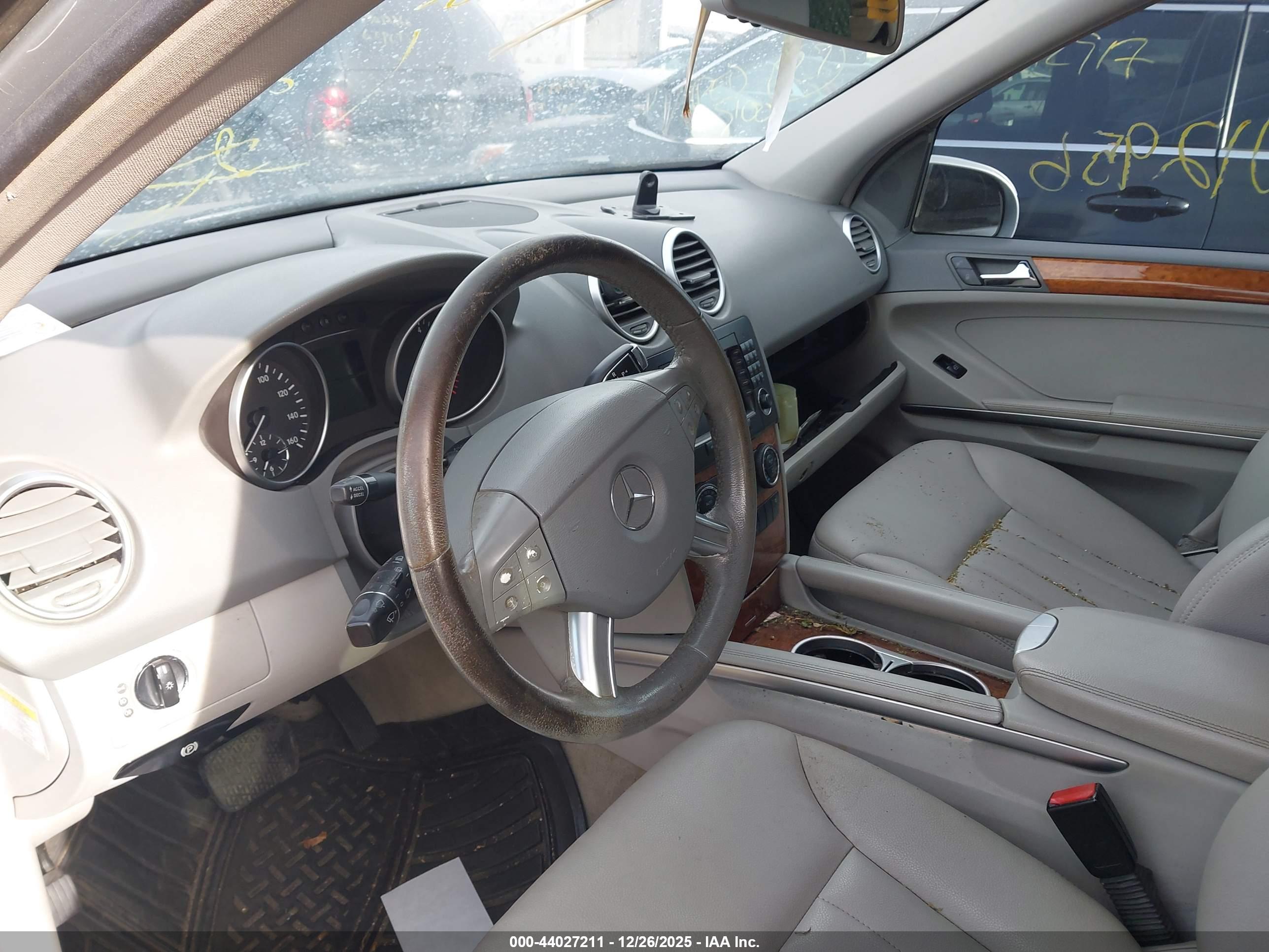 MERCEDES-BENZ ML image 5