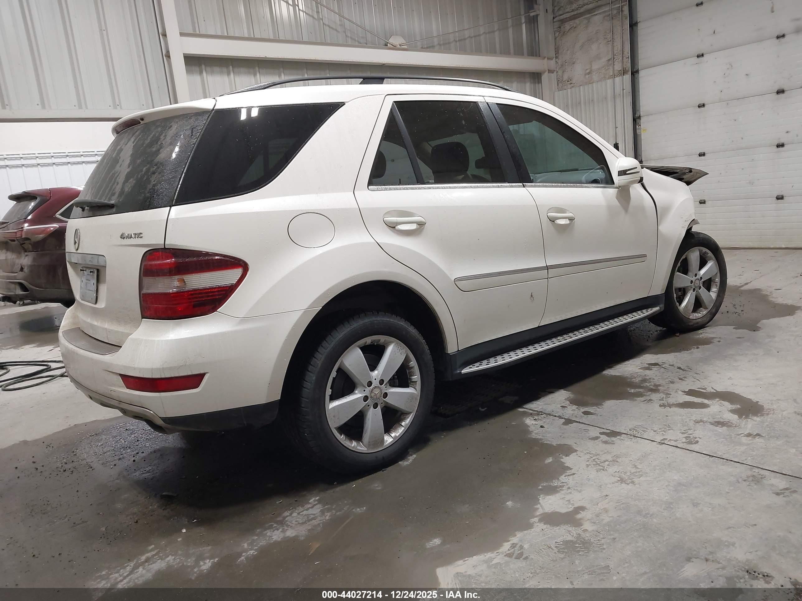 MERCEDES-BENZ ML image 4