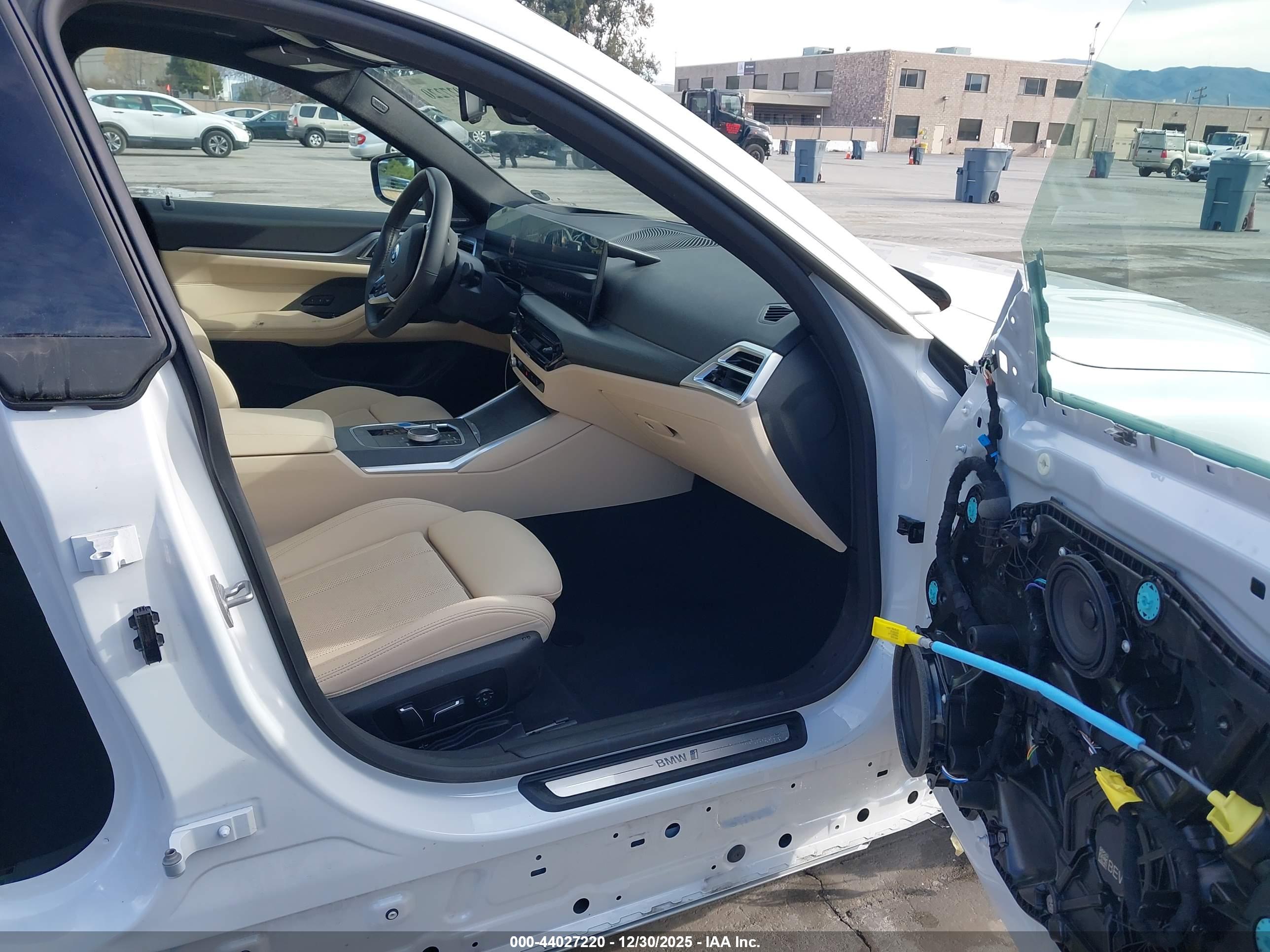 BMW I4 image 5