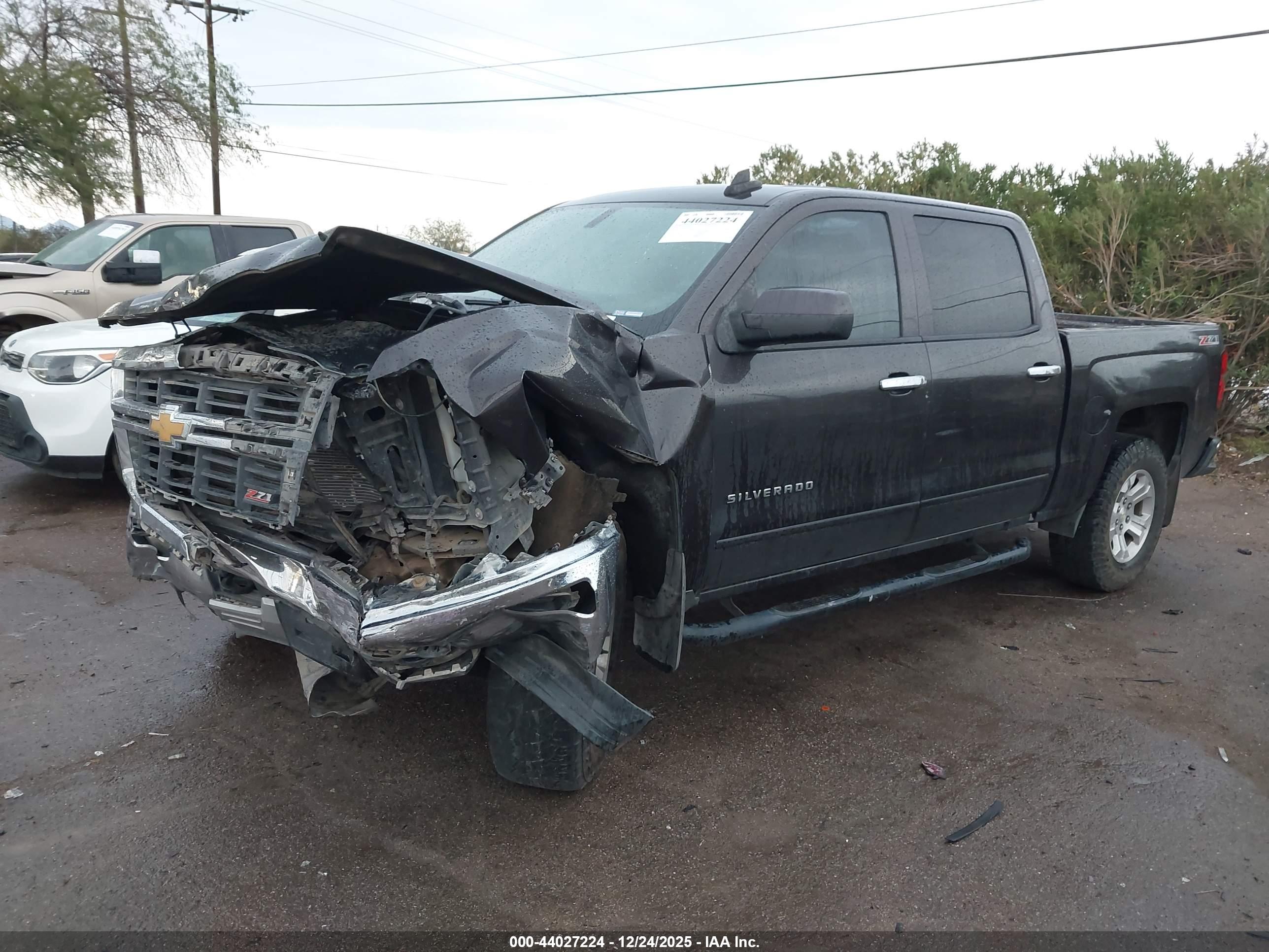 CHEVROLET SILVERADO image 2