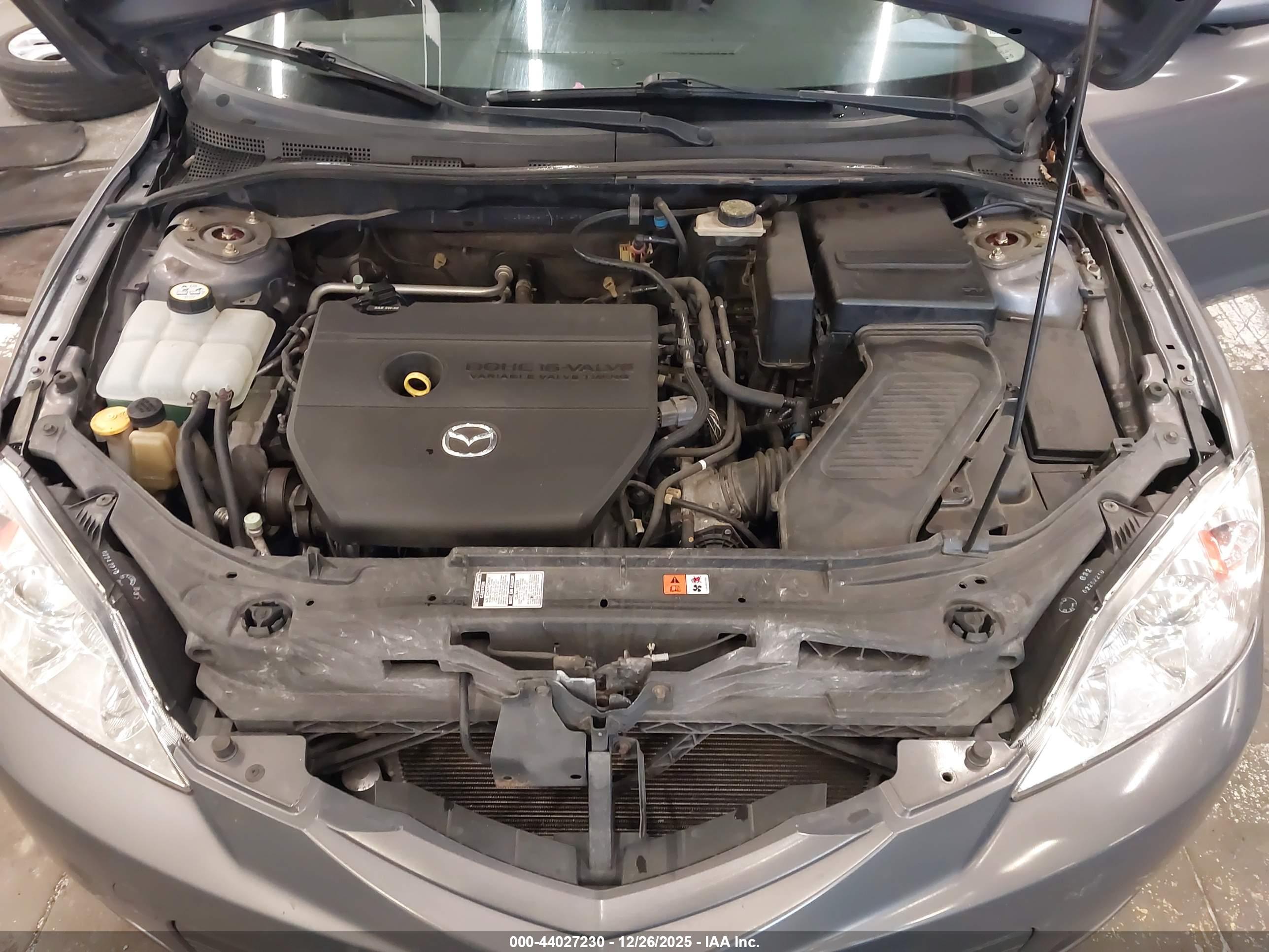 MAZDA MAZDA3 image 10