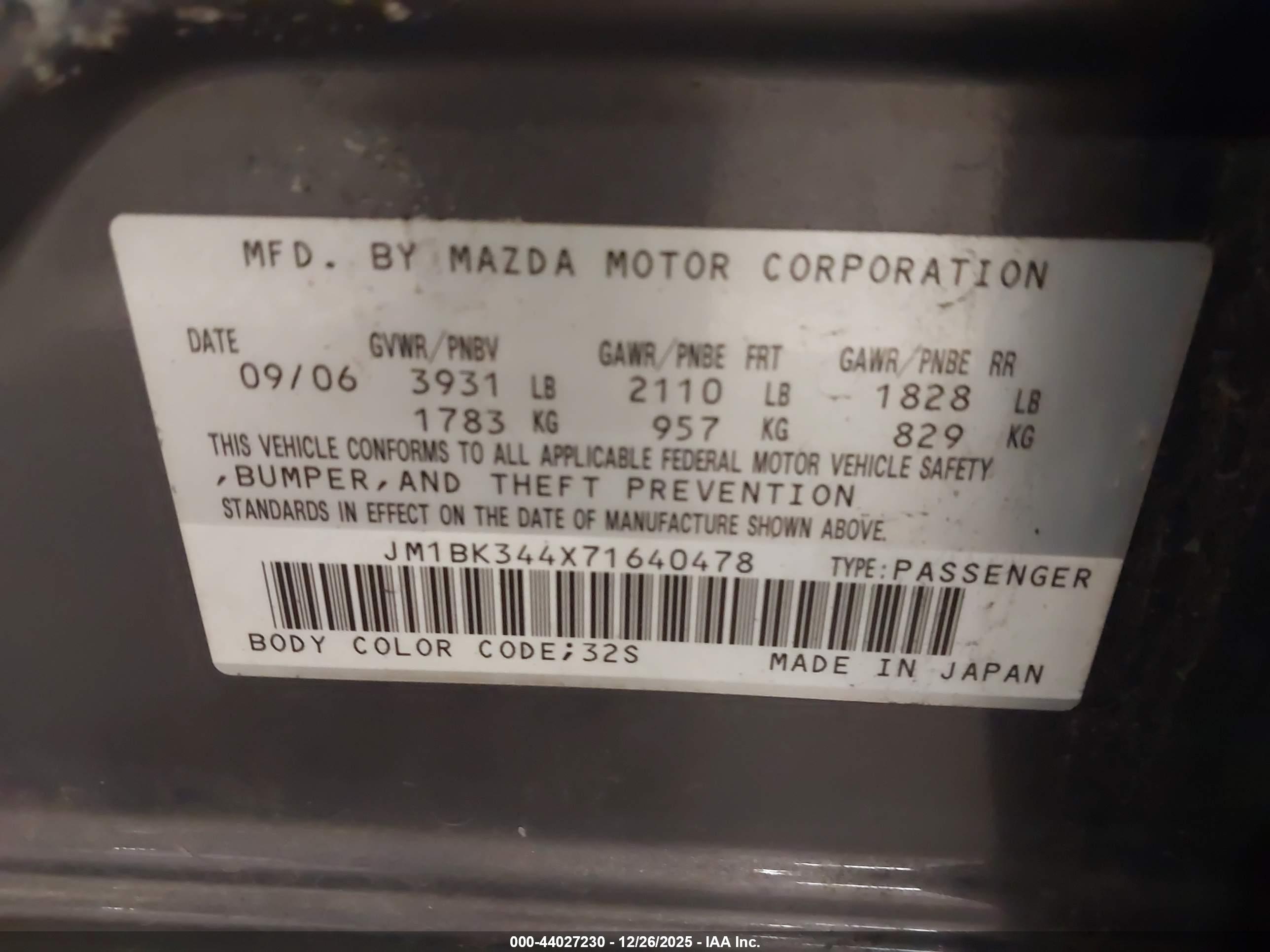 MAZDA MAZDA3 image 9