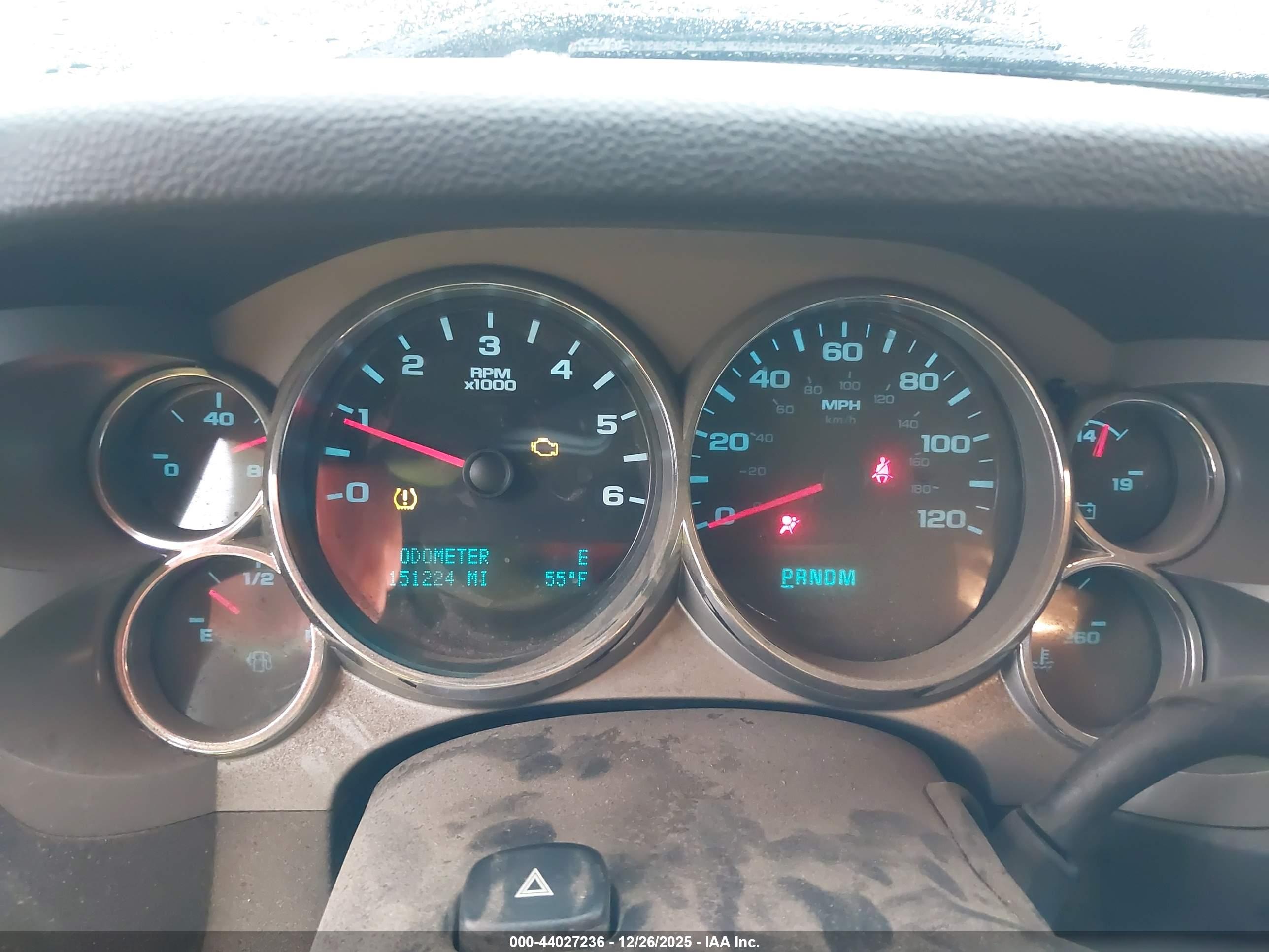 CHEVROLET SILVERADO image 7