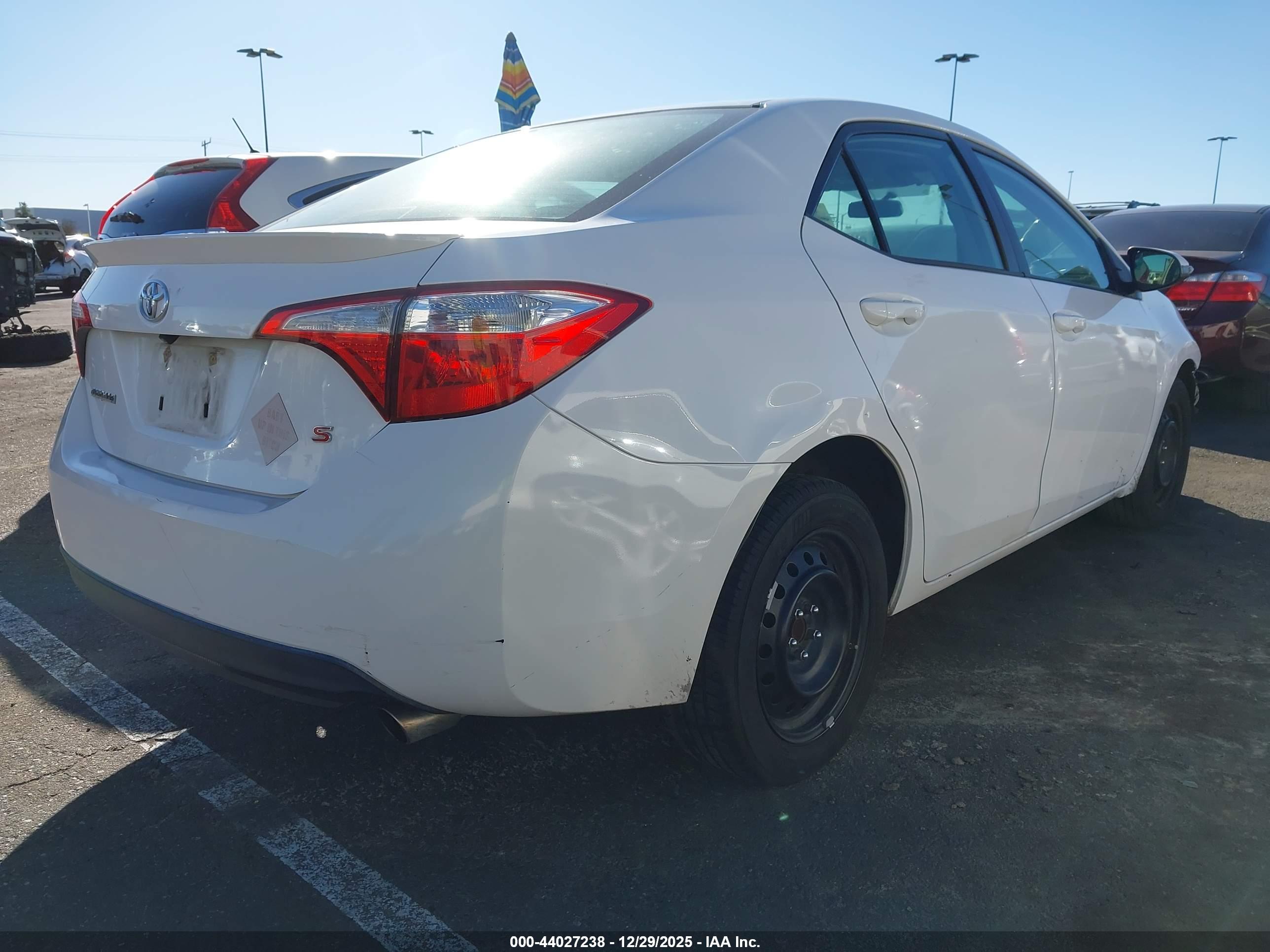 TOYOTA COROLLA image 4