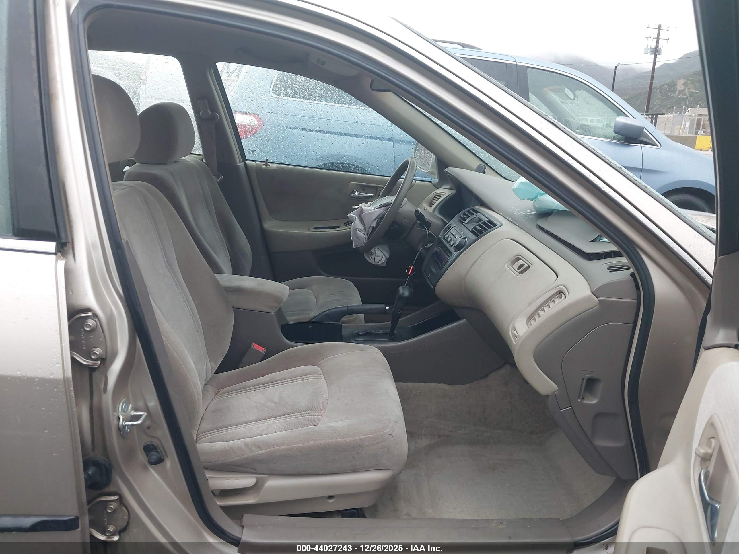 HONDA ACCORD image 5