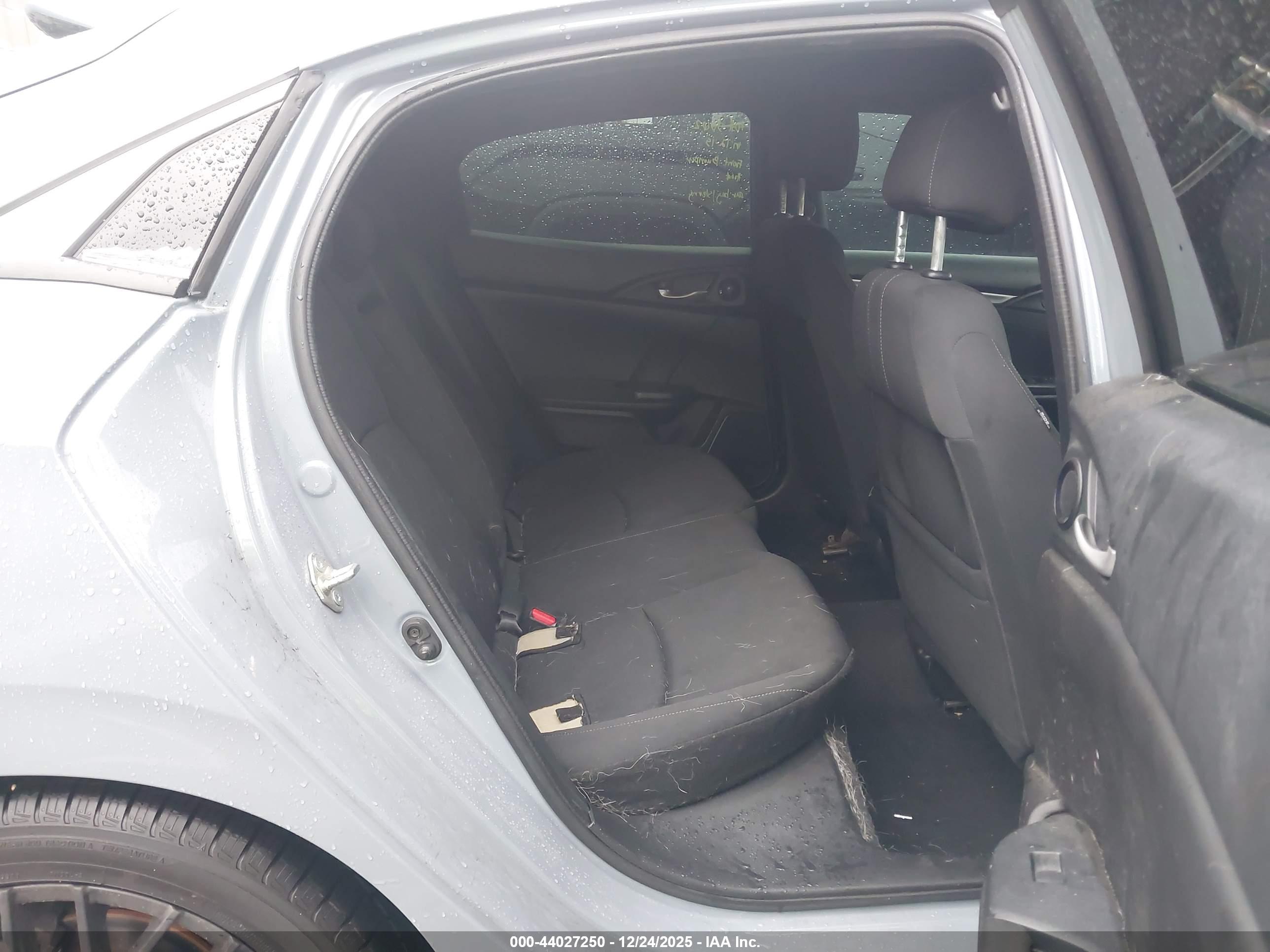 HONDA CIVIC image 8