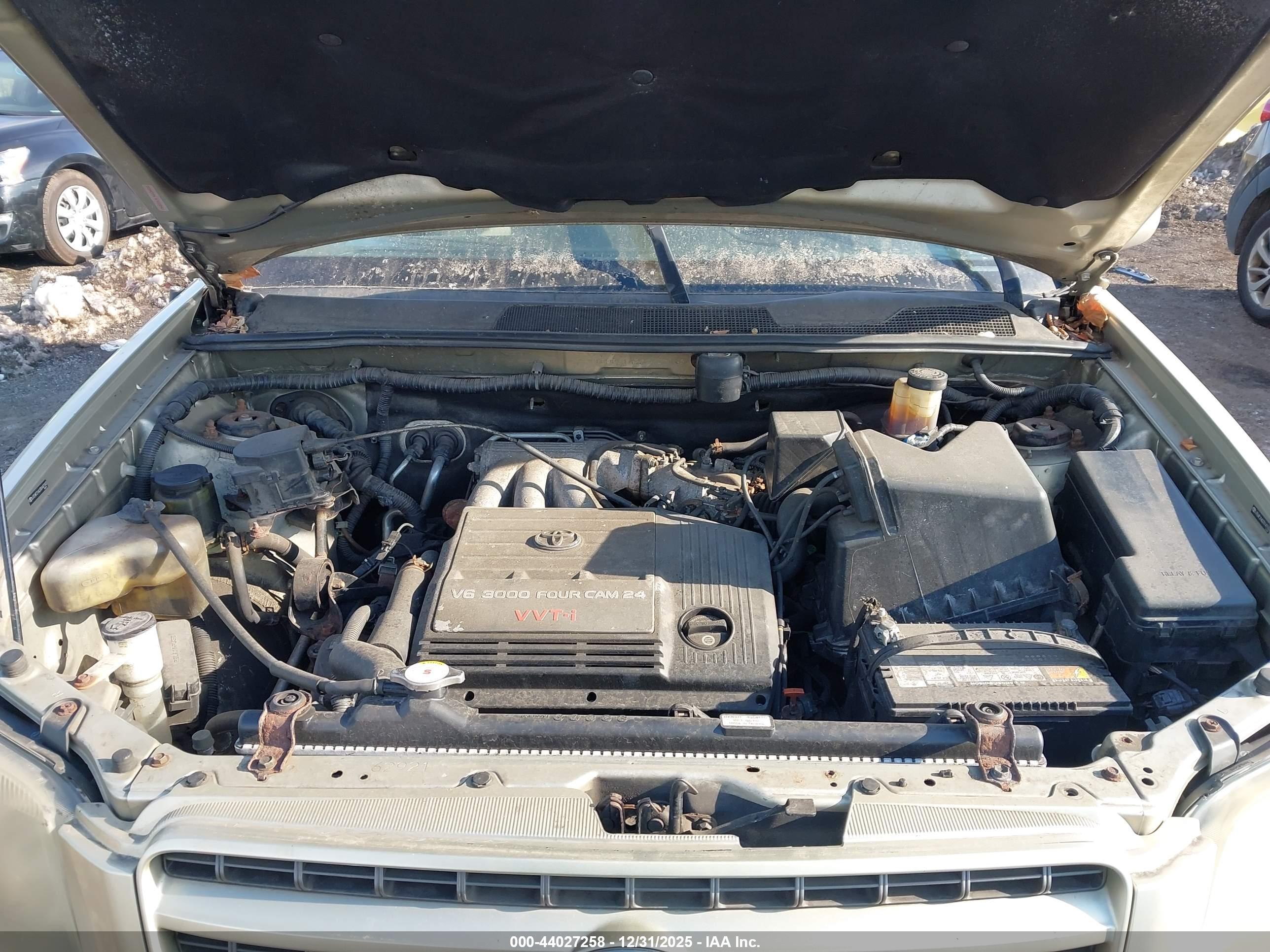 TOYOTA HIGHLANDER image 10