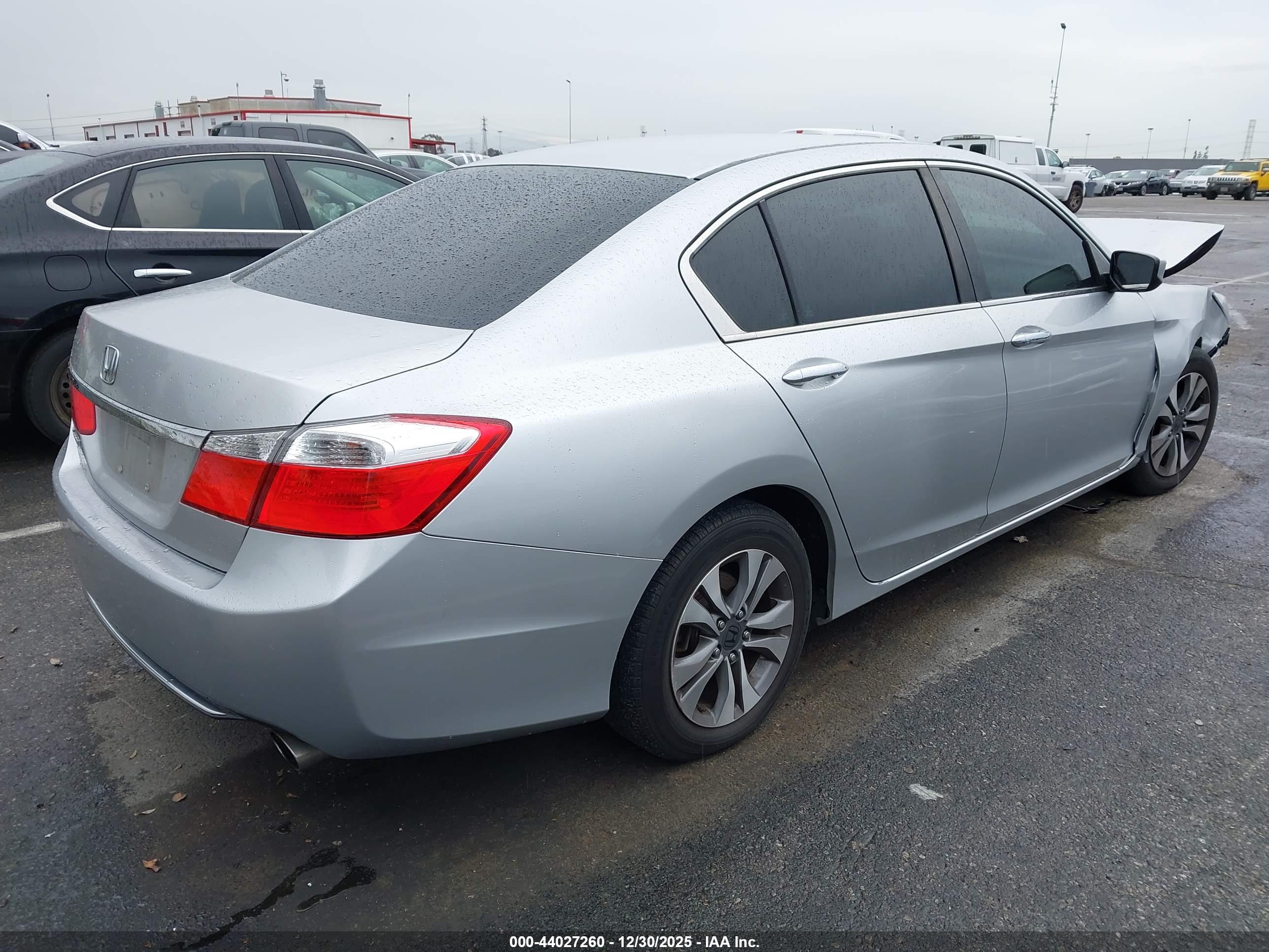 HONDA ACCORD image 4