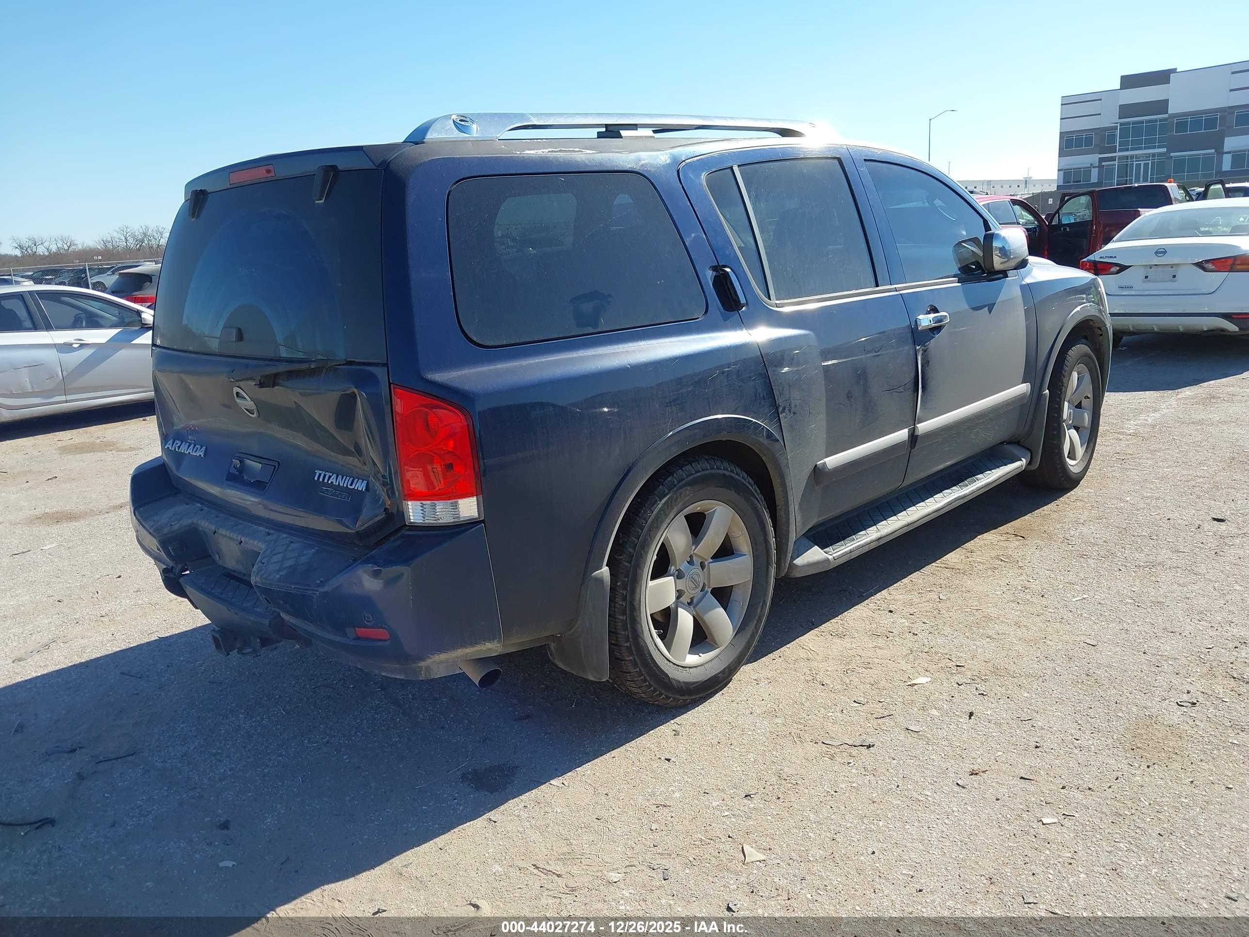 NISSAN ARMADA image 4