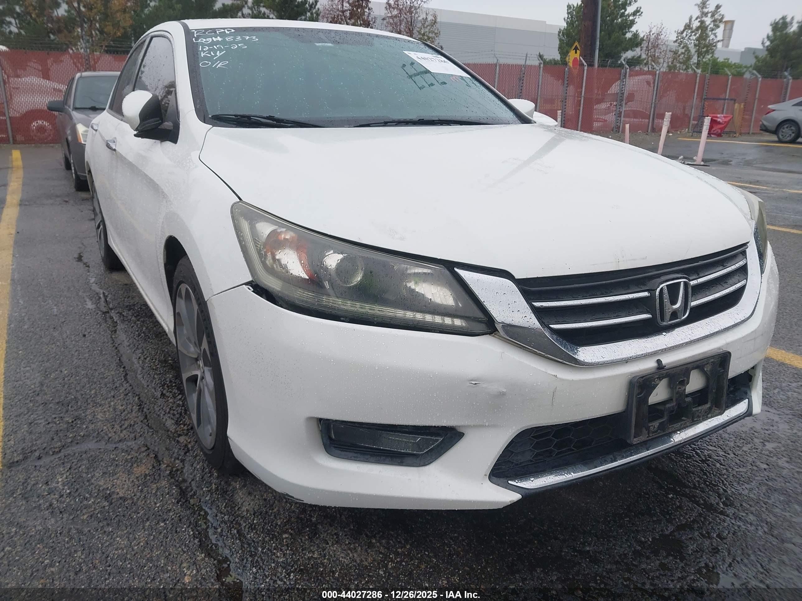 HONDA ACCORD image 6