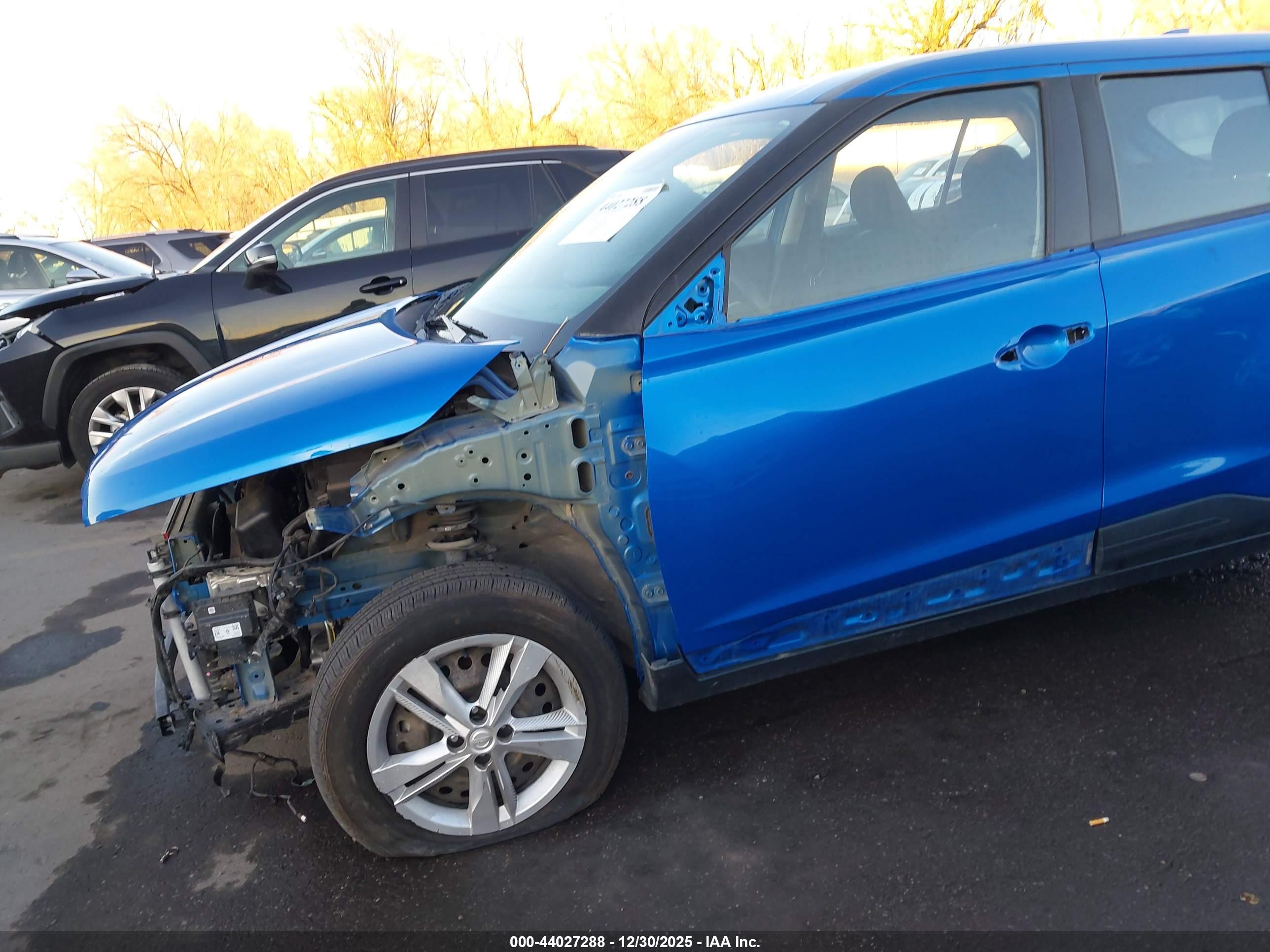 NISSAN KICKS image 6