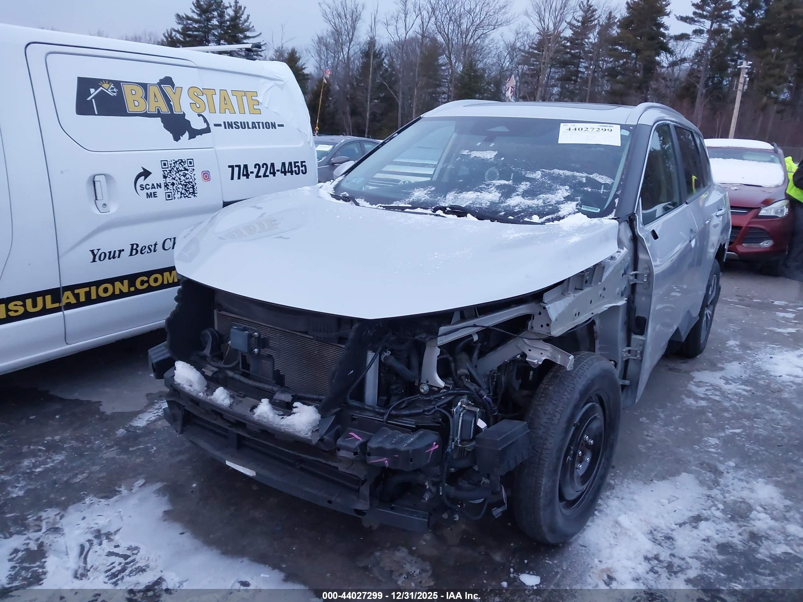 NISSAN ROGUE image 6