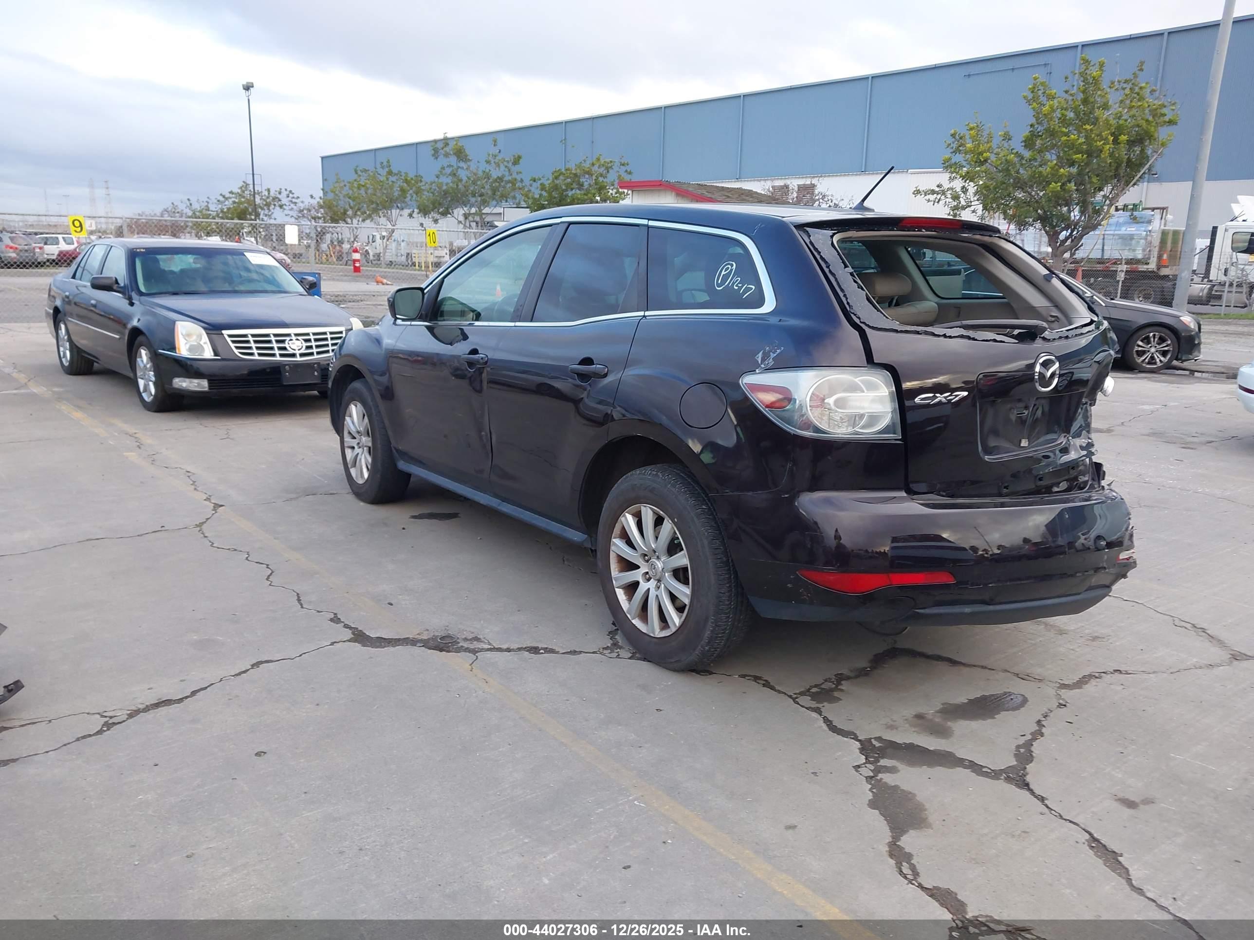 MAZDA CX-7 image 3