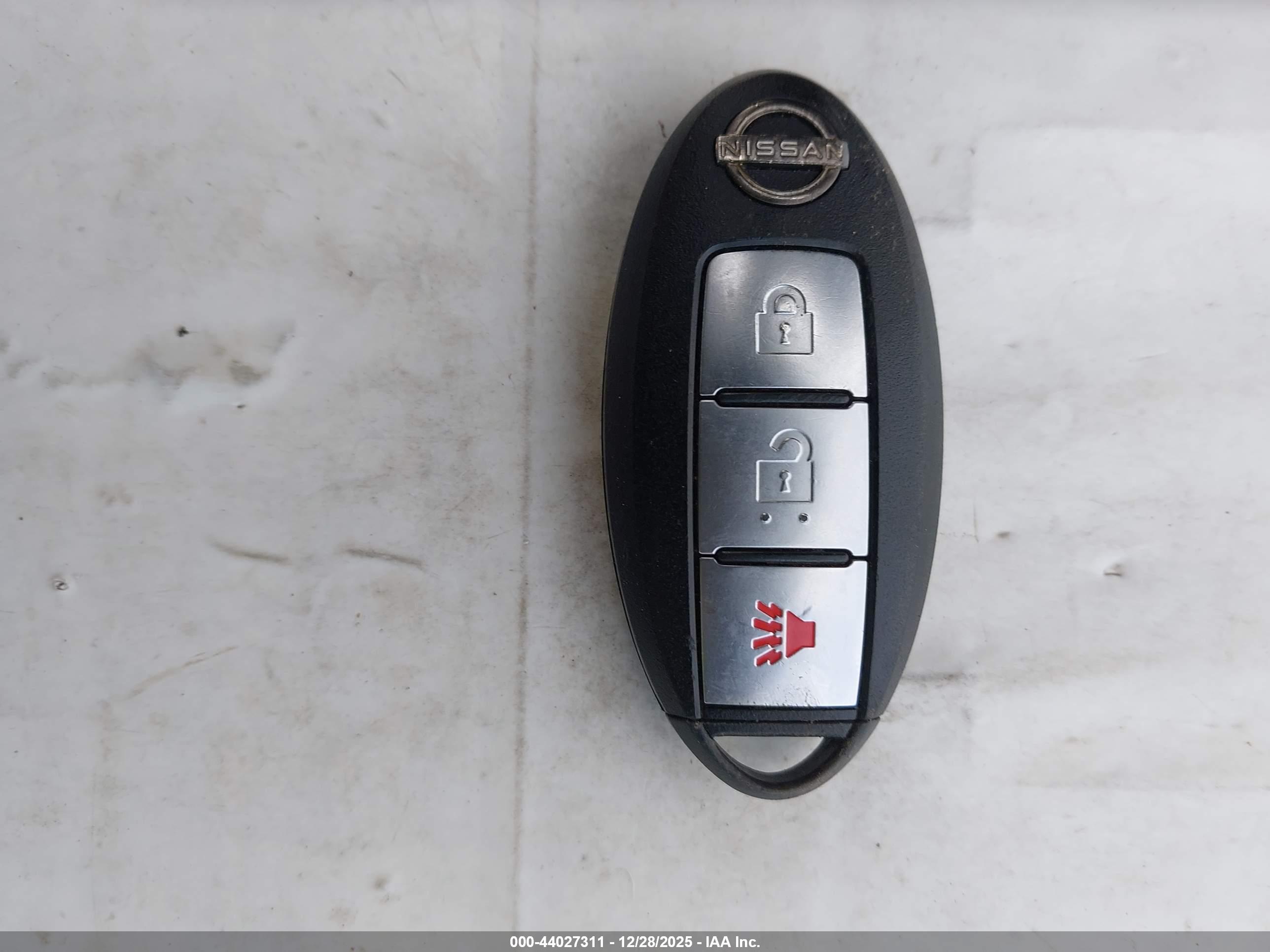 NISSAN ARMADA image 11
