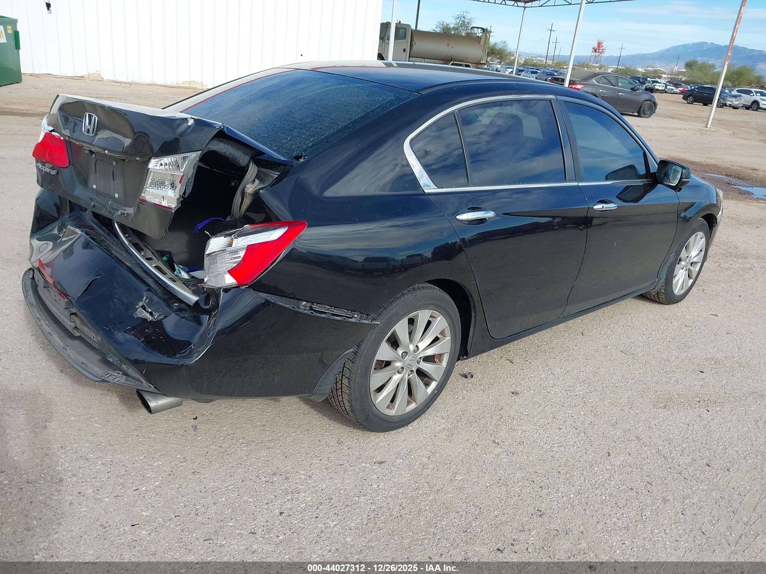 HONDA ACCORD image 4