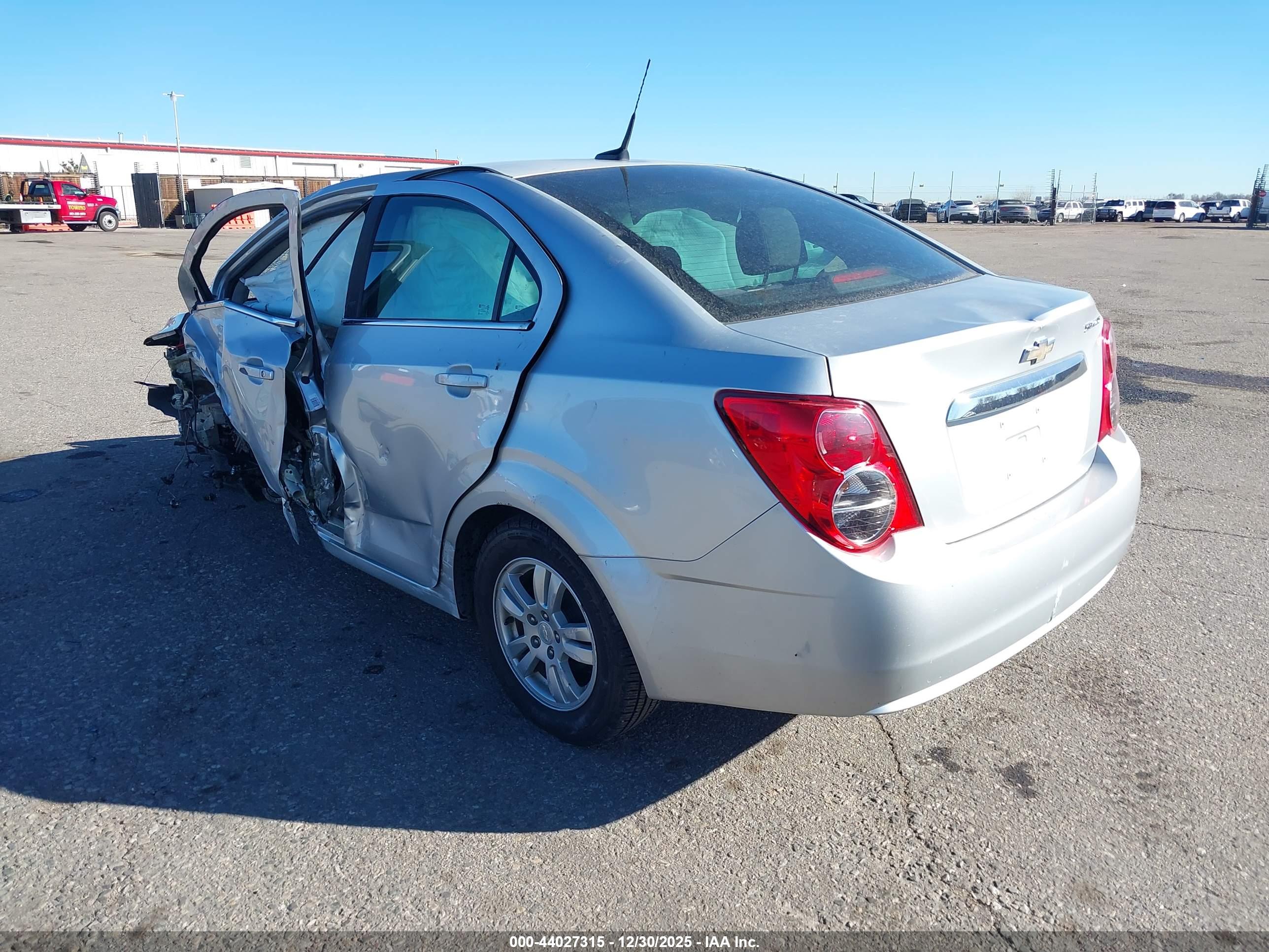 CHEVROLET SONIC image 3