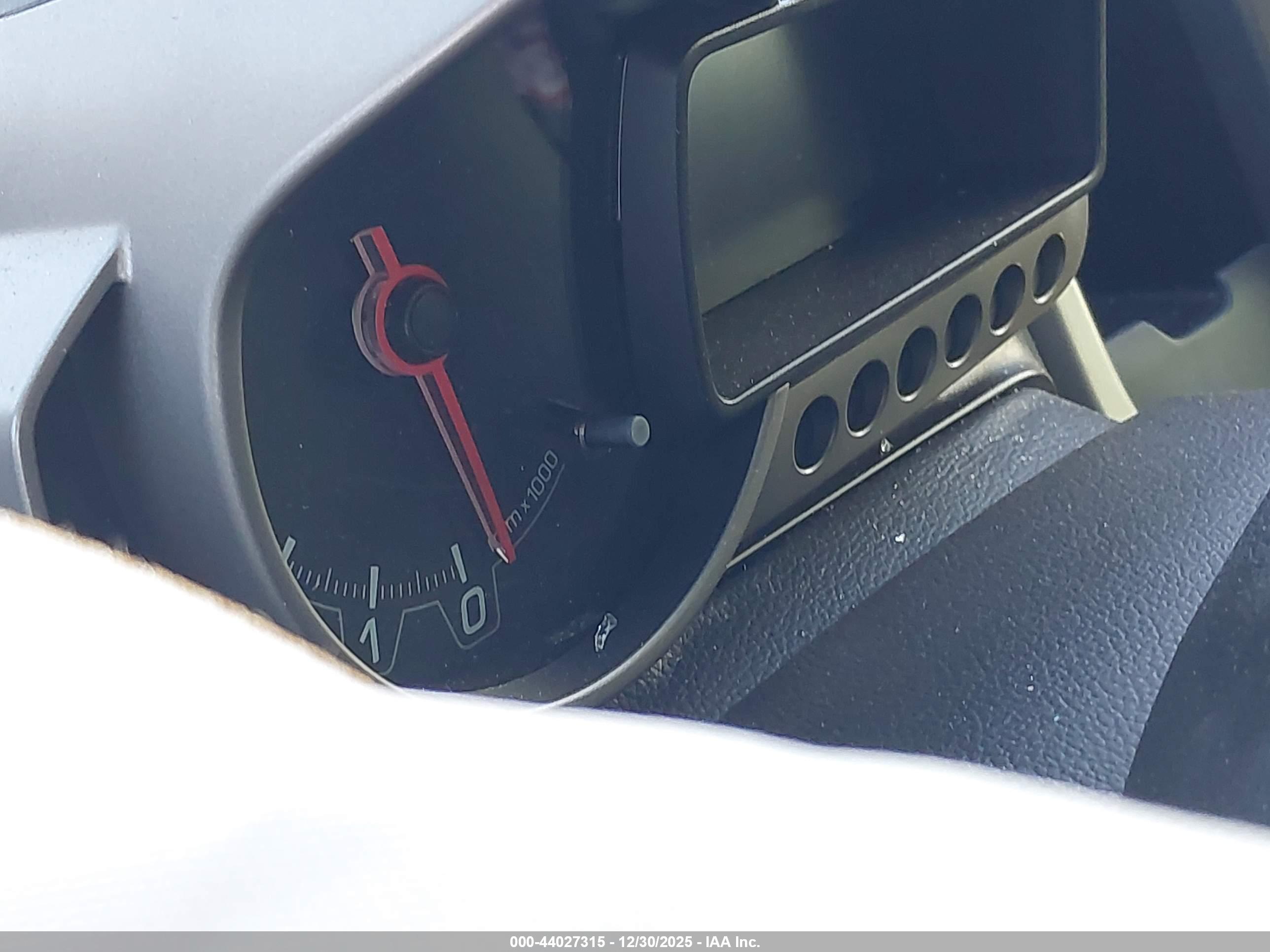 CHEVROLET SONIC image 7