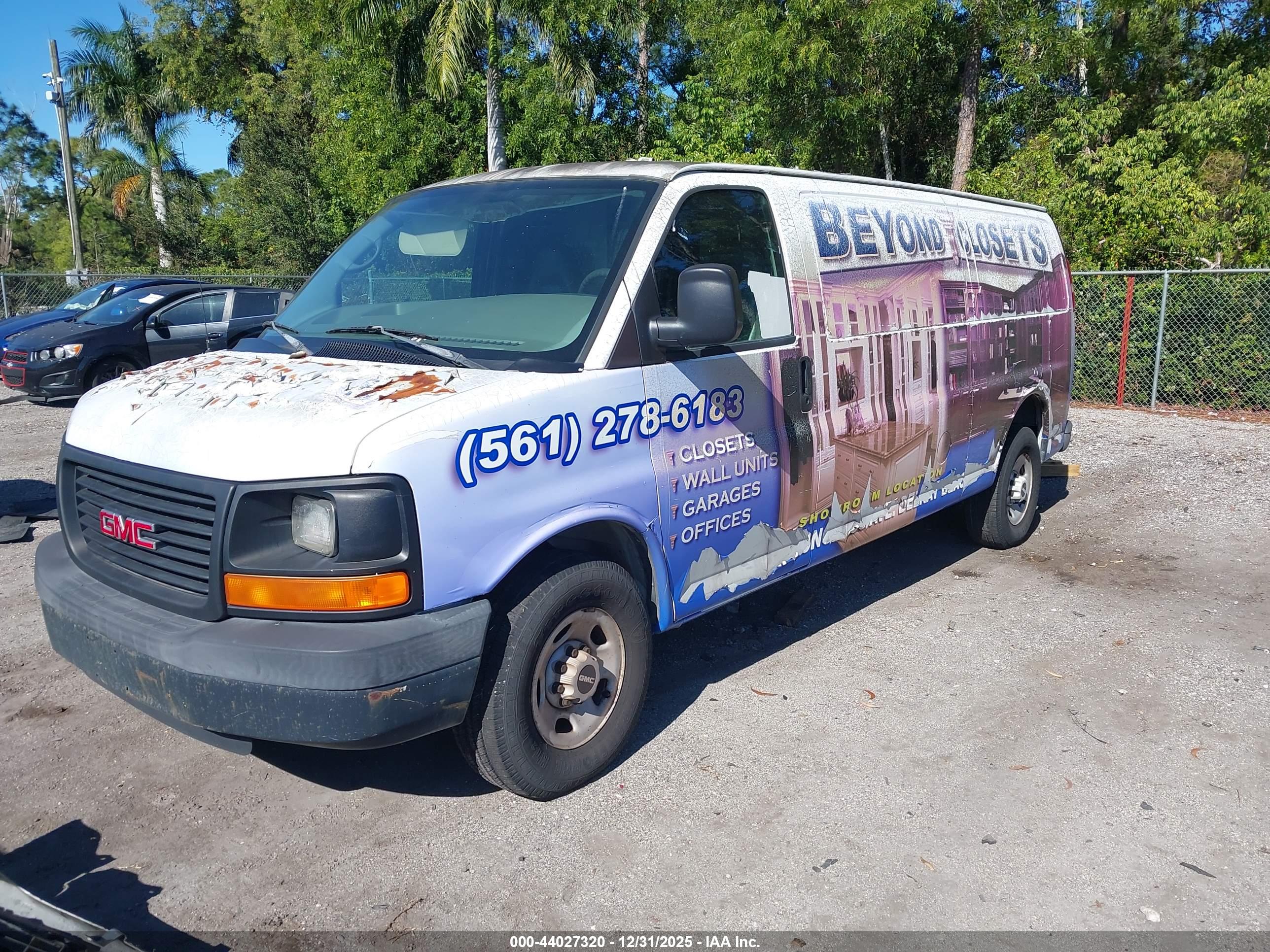 GMC SAVANA image 2