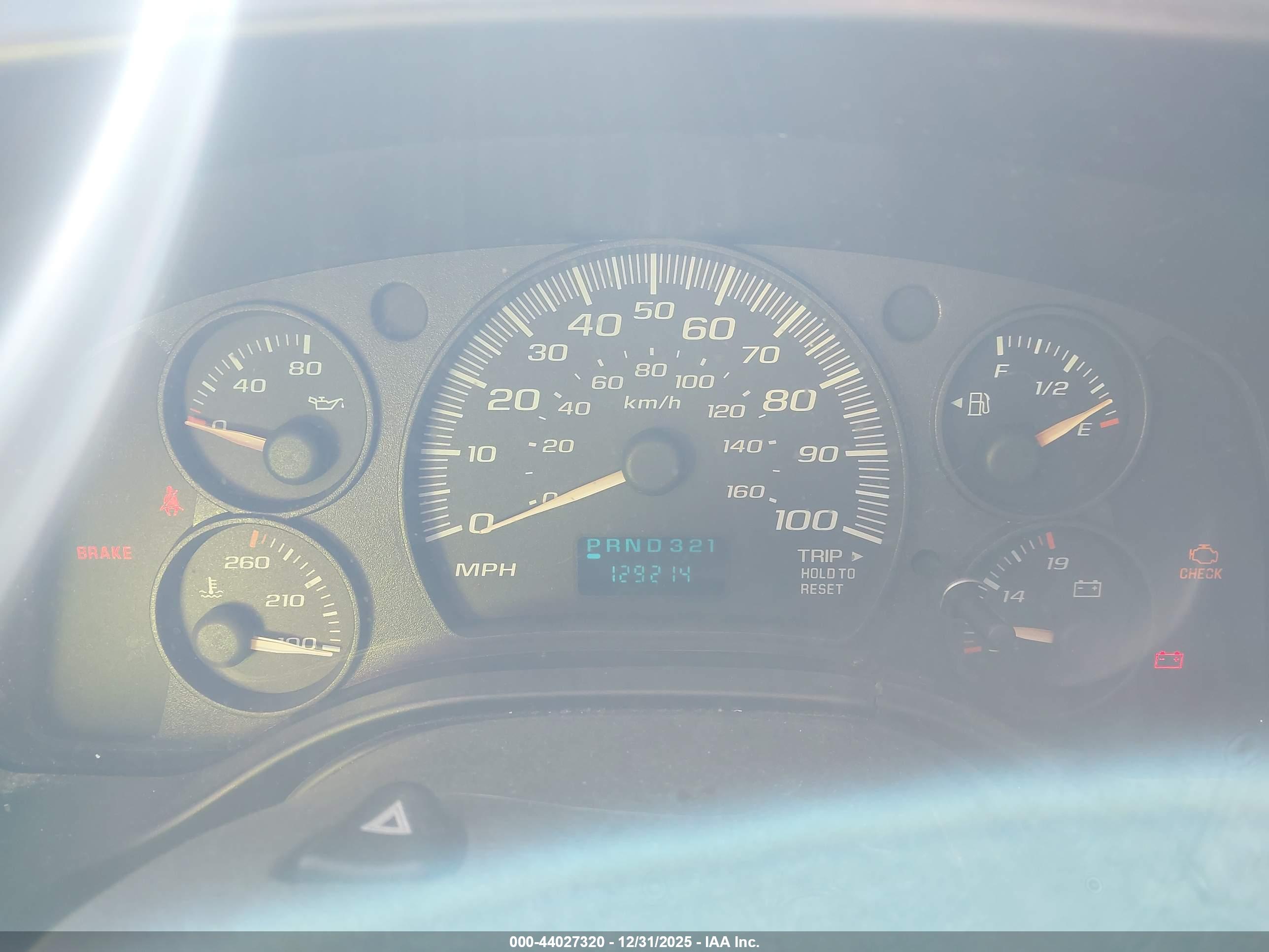 GMC SAVANA image 7
