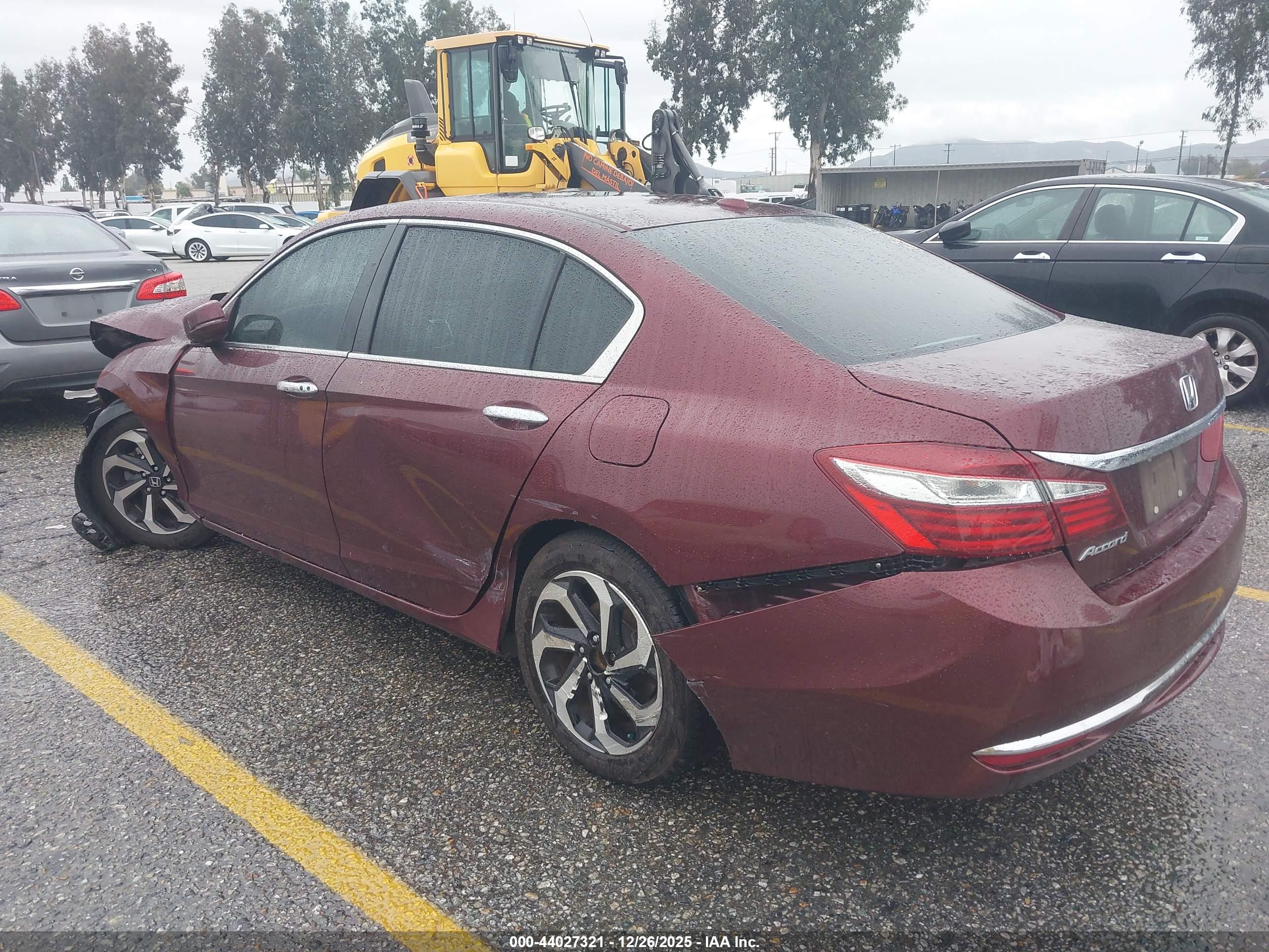 HONDA ACCORD image 3