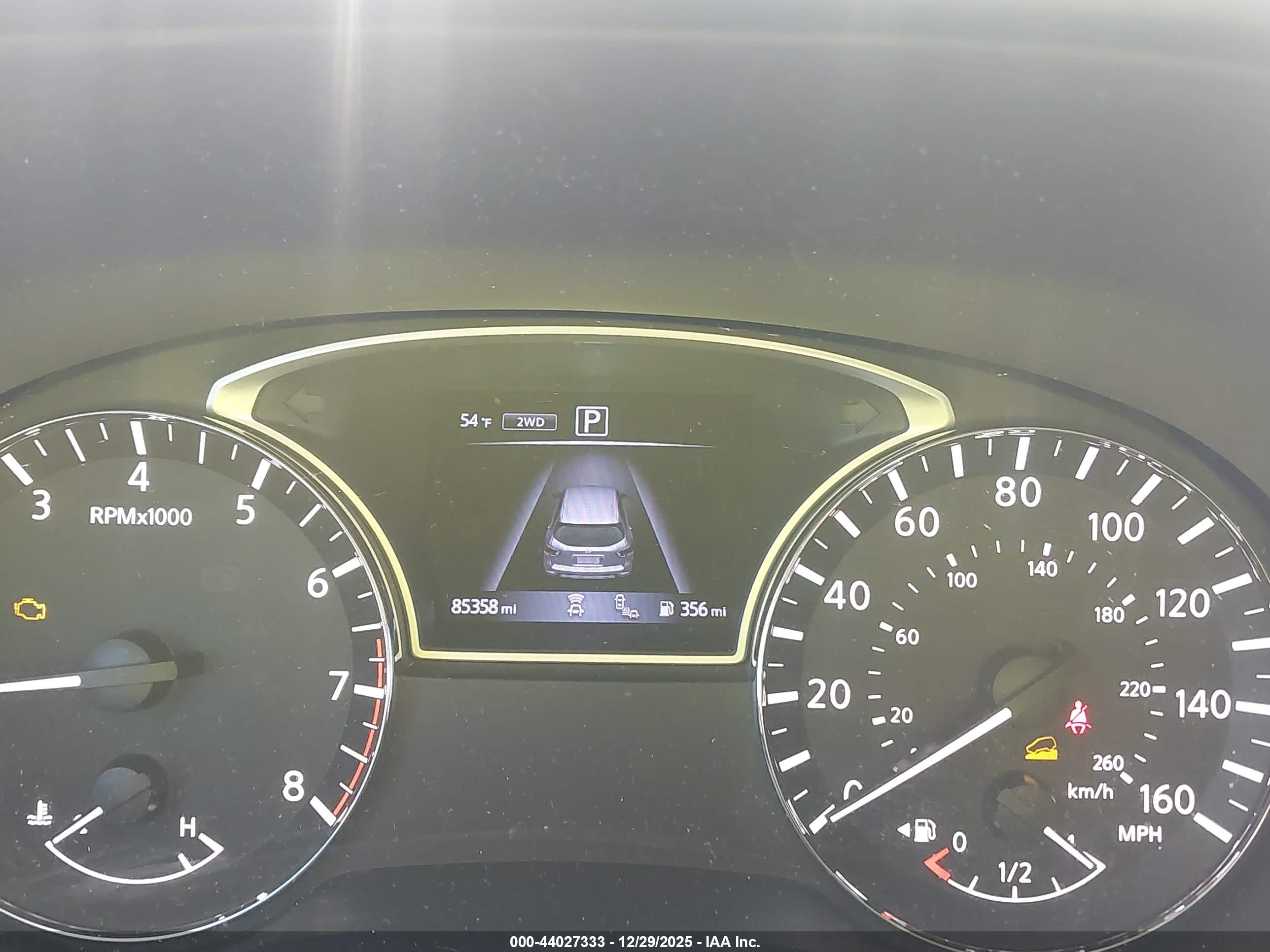 NISSAN PATHFINDER image 7