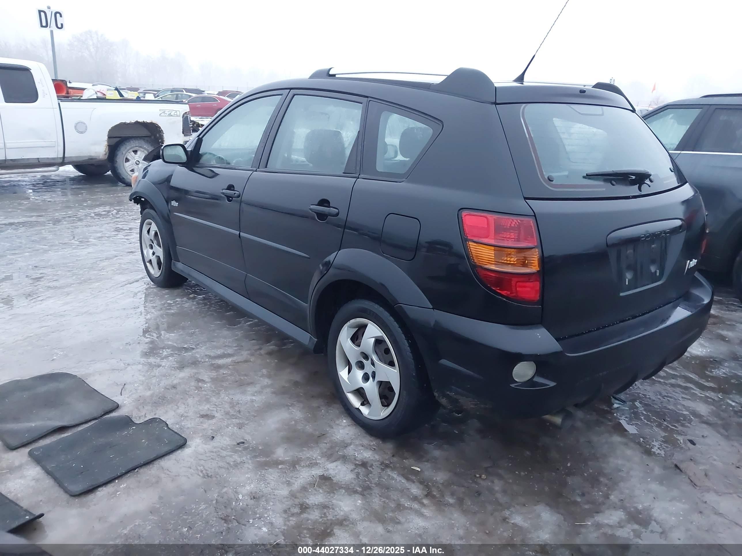 PONTIAC VIBE image 3