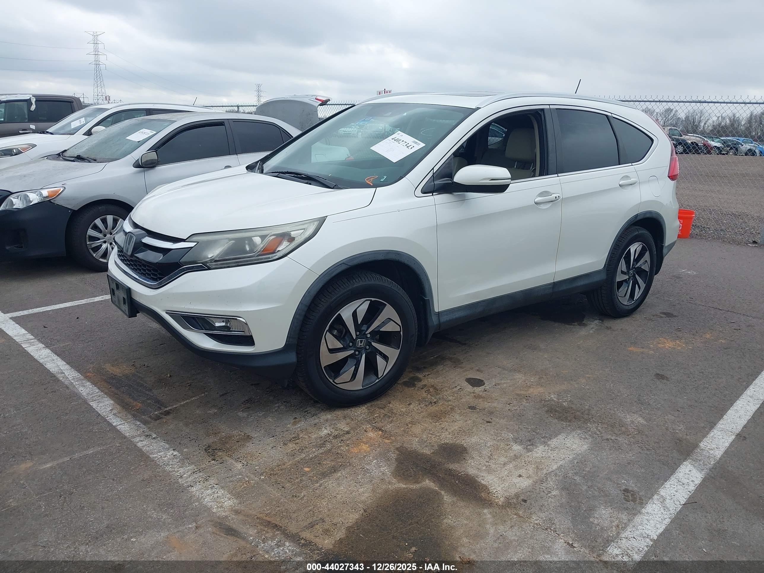 HONDA CR-V image 2