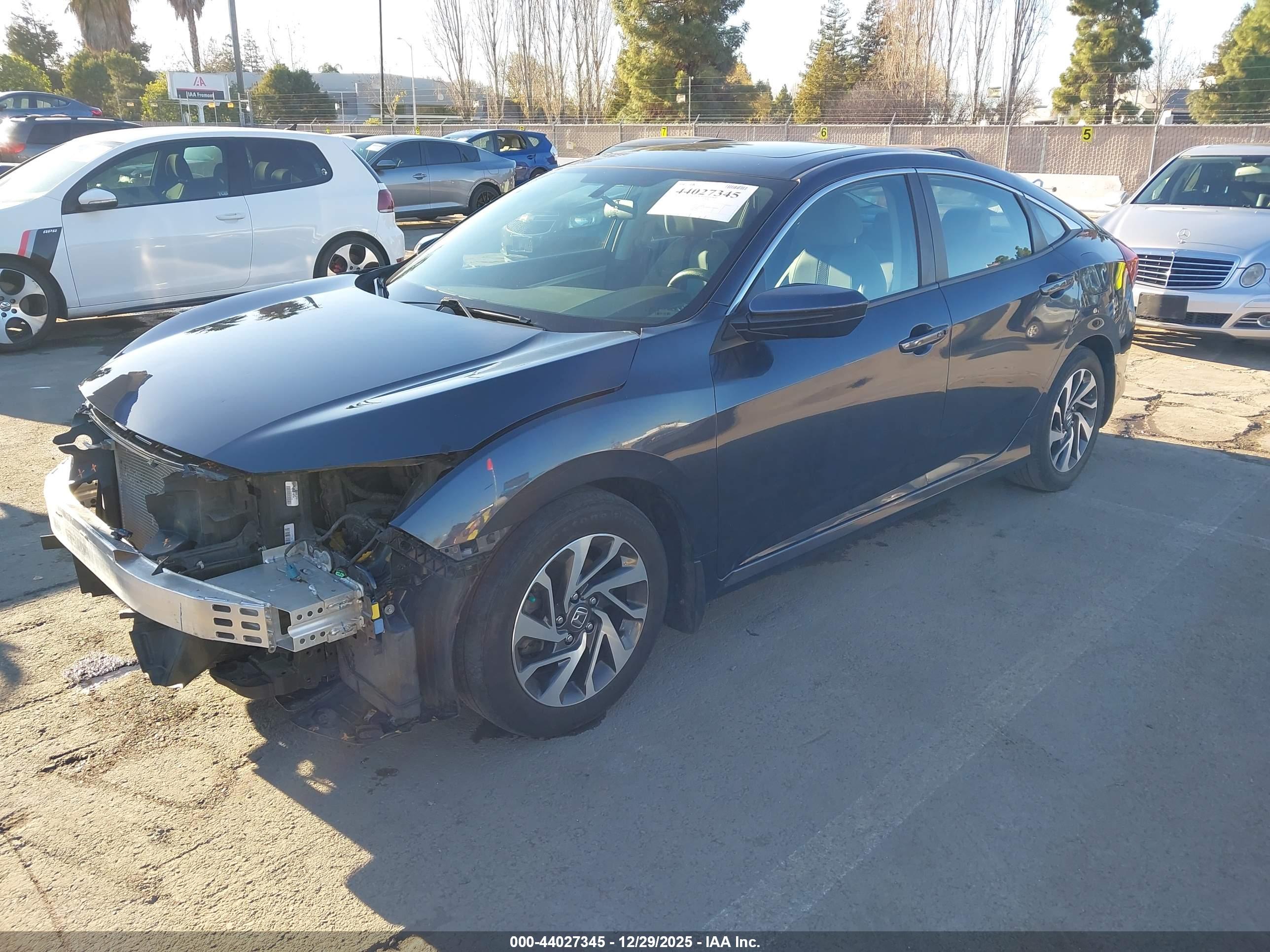HONDA CIVIC image 2