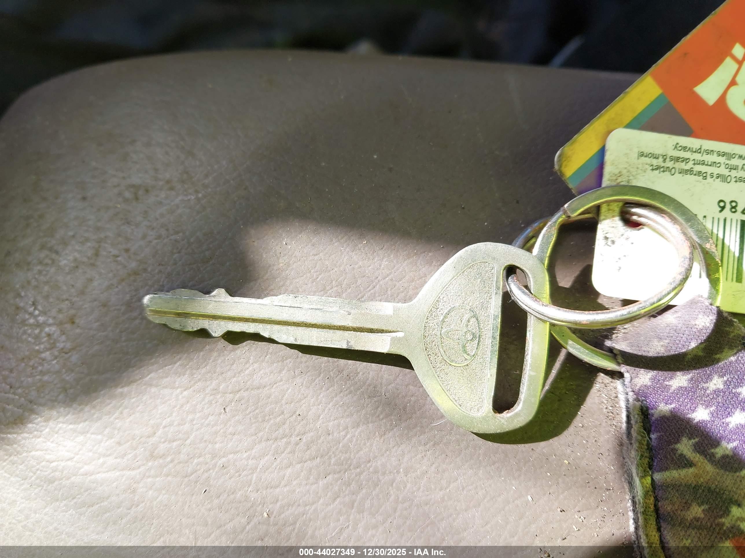 TOYOTA 4RUNNER image 11