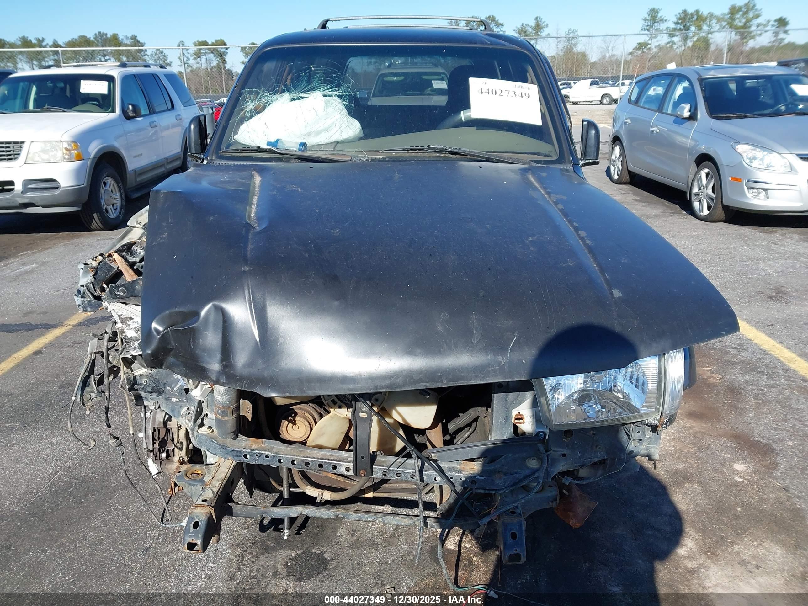 TOYOTA 4RUNNER image 6