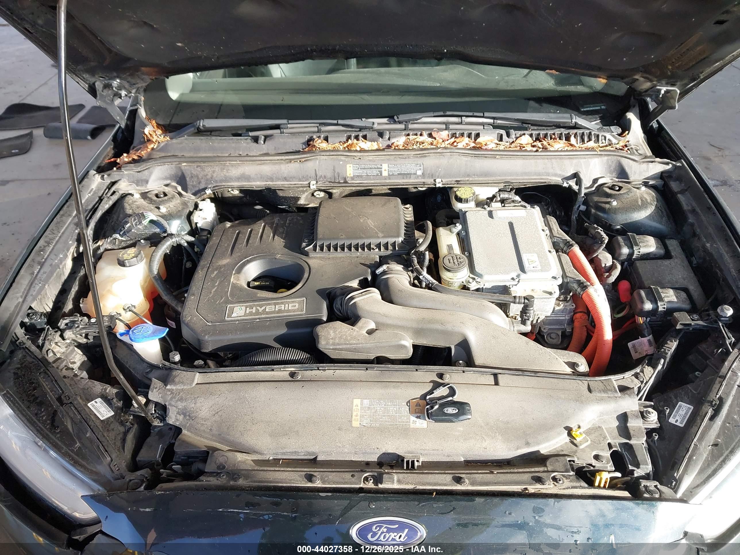 FORD FUSION image 10
