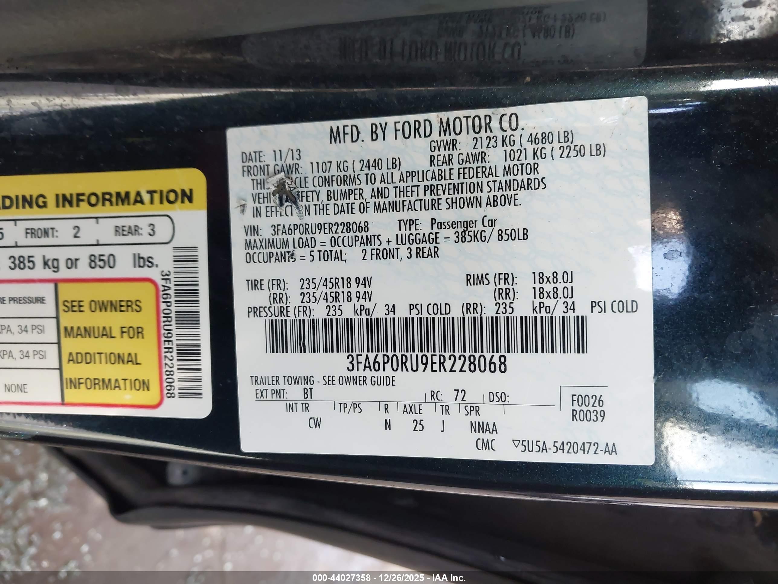 FORD FUSION image 9