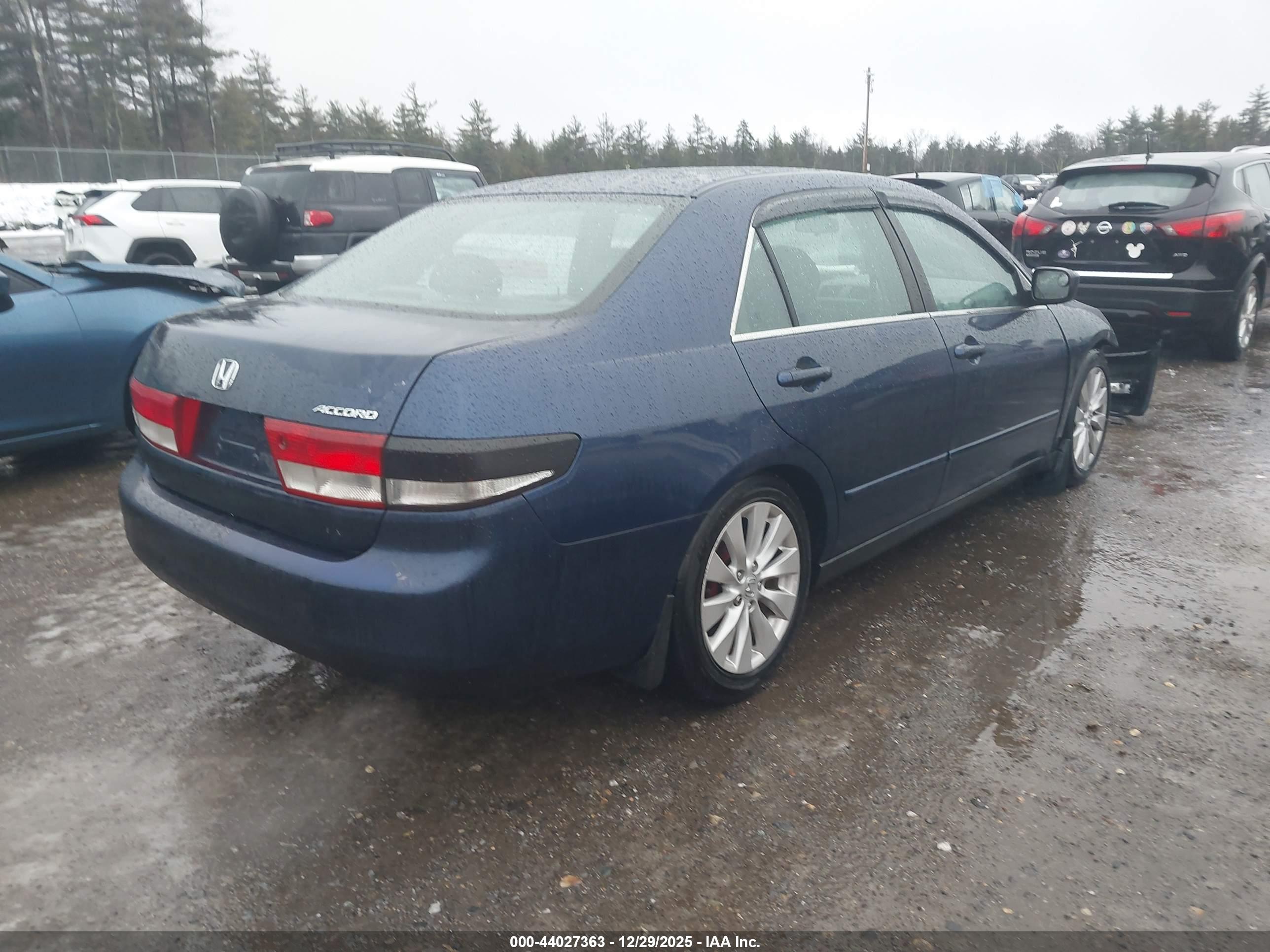HONDA ACCORD image 4