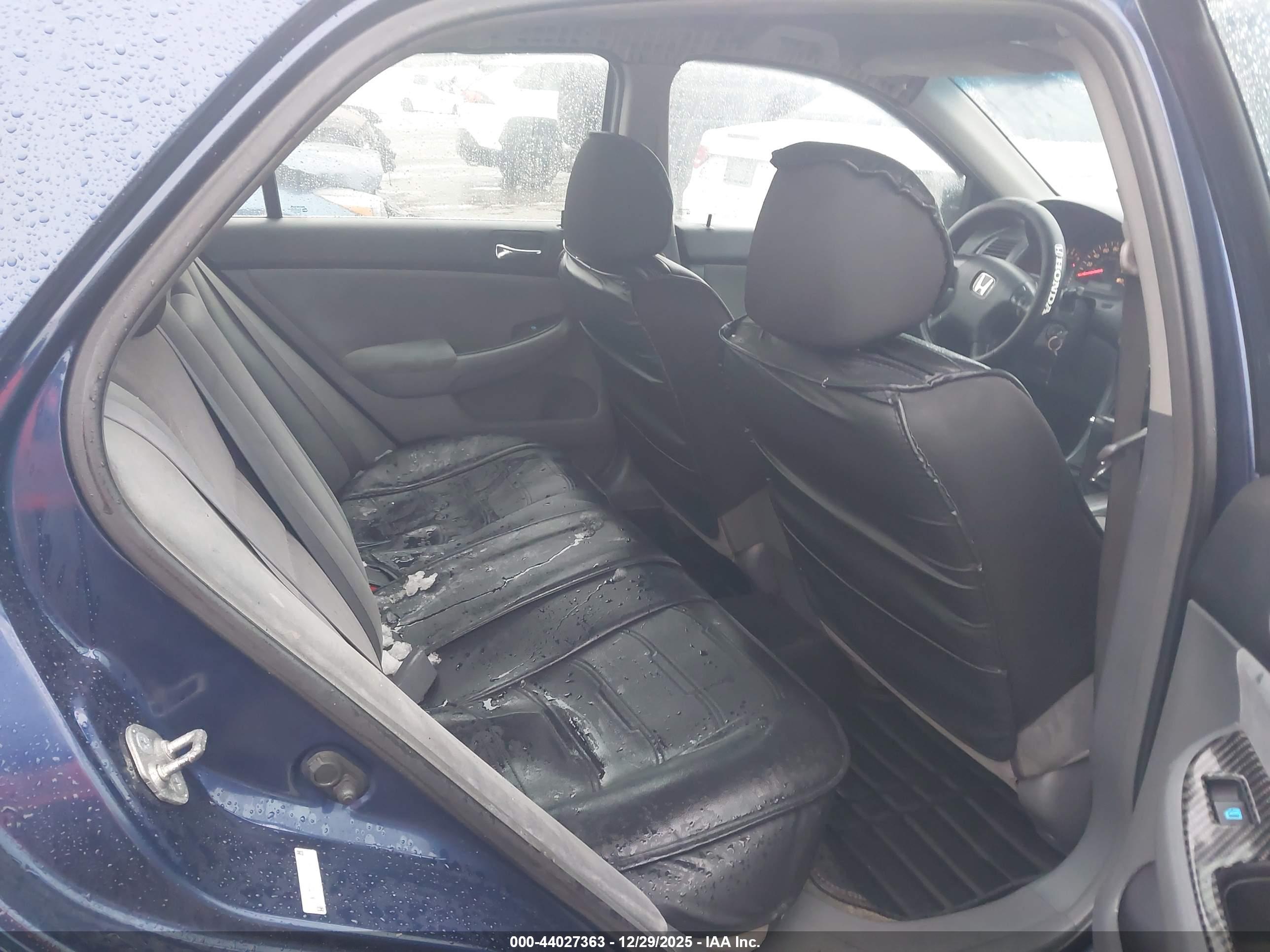 HONDA ACCORD image 8