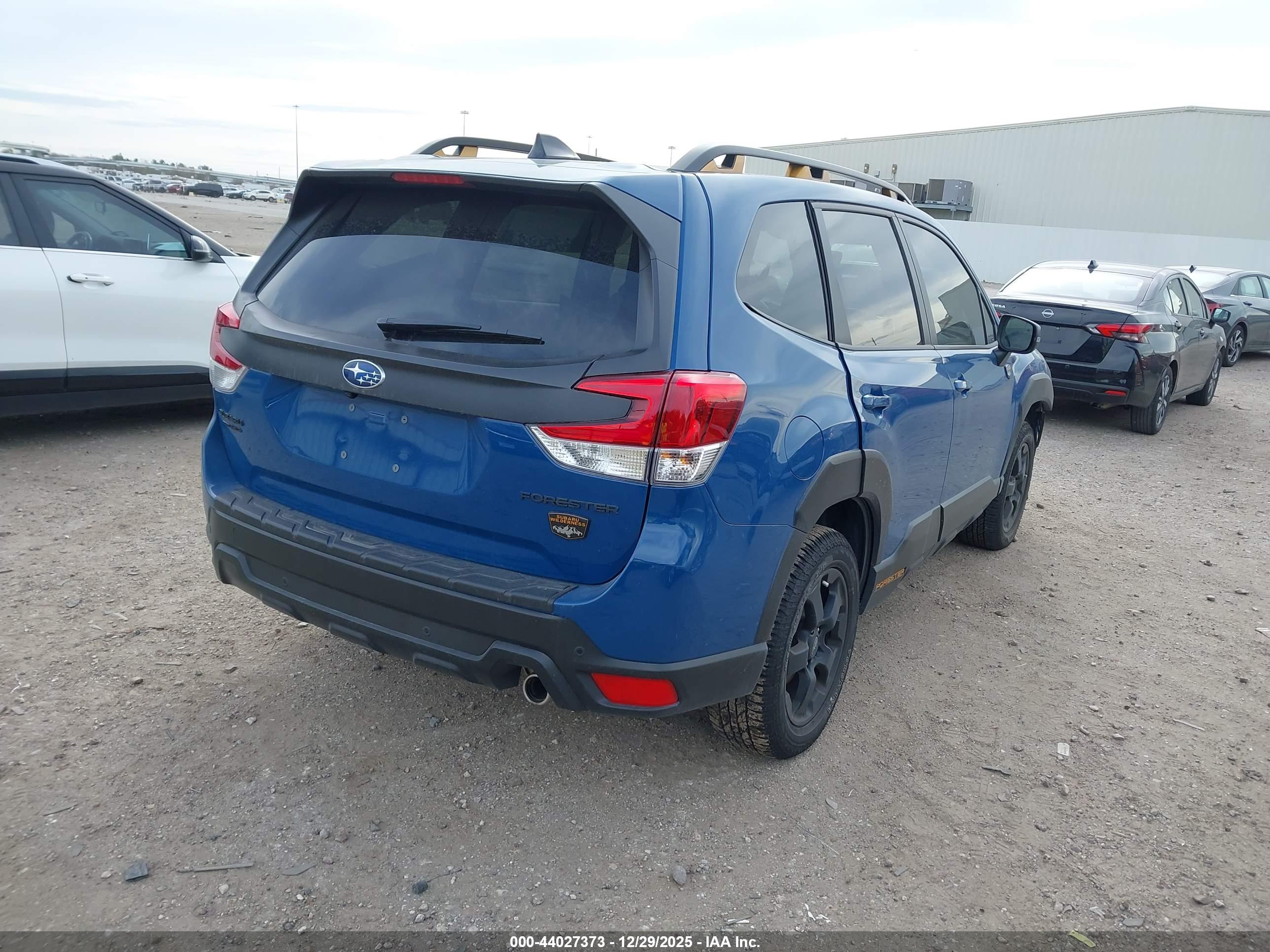SUBARU FORESTER image 4