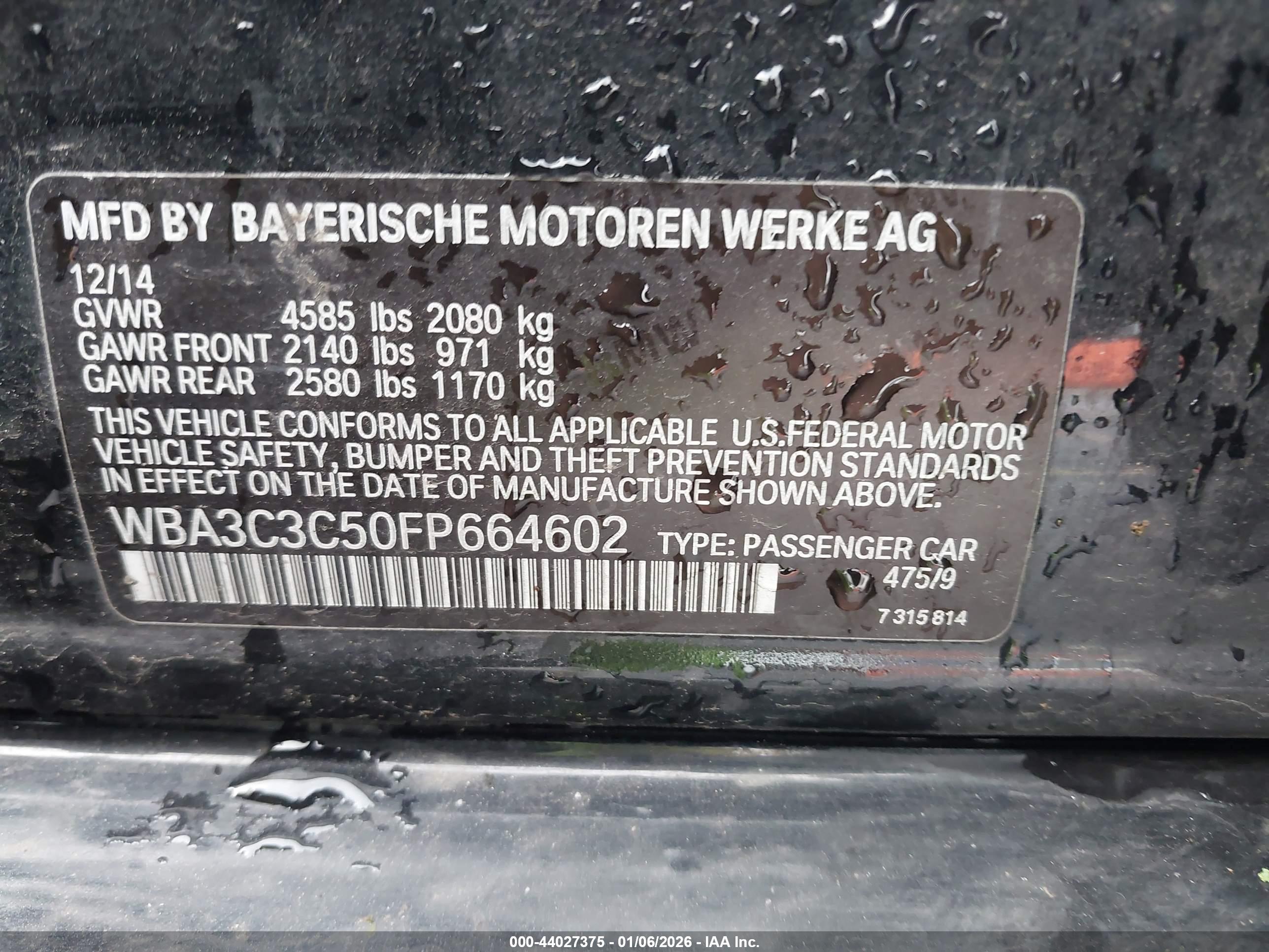 BMW 320I image 9