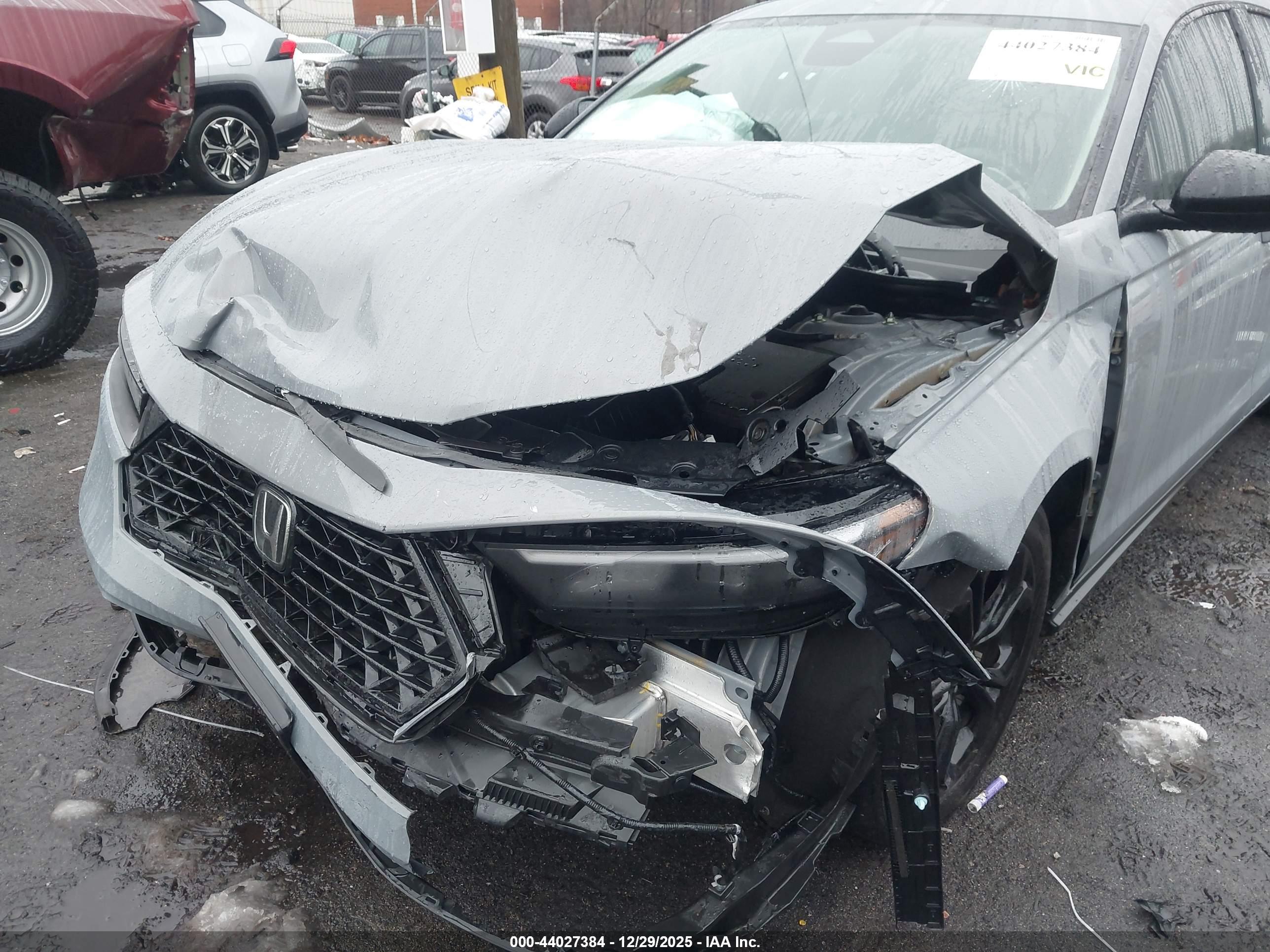HONDA ACCORD image 6