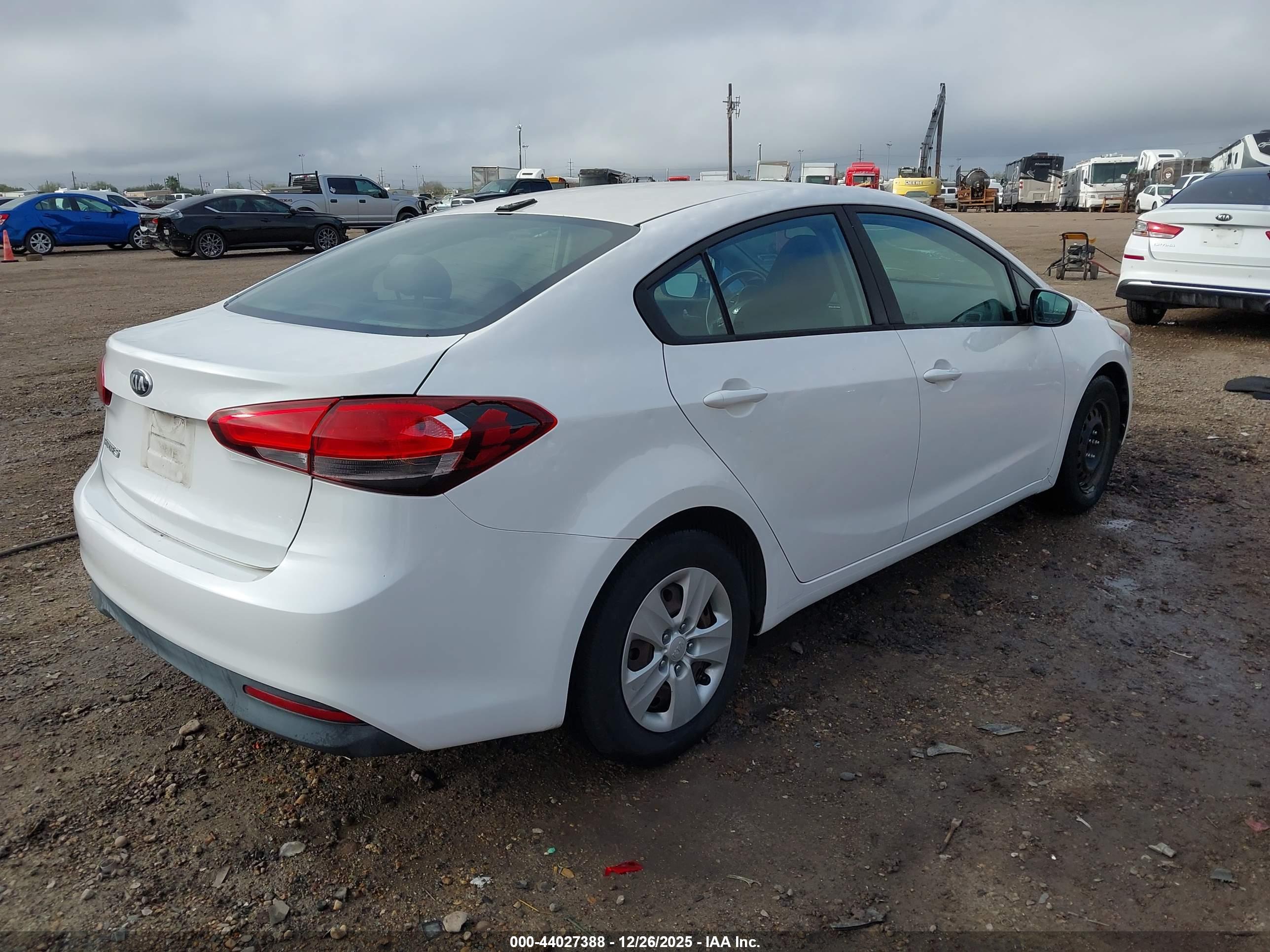 KIA FORTE image 4