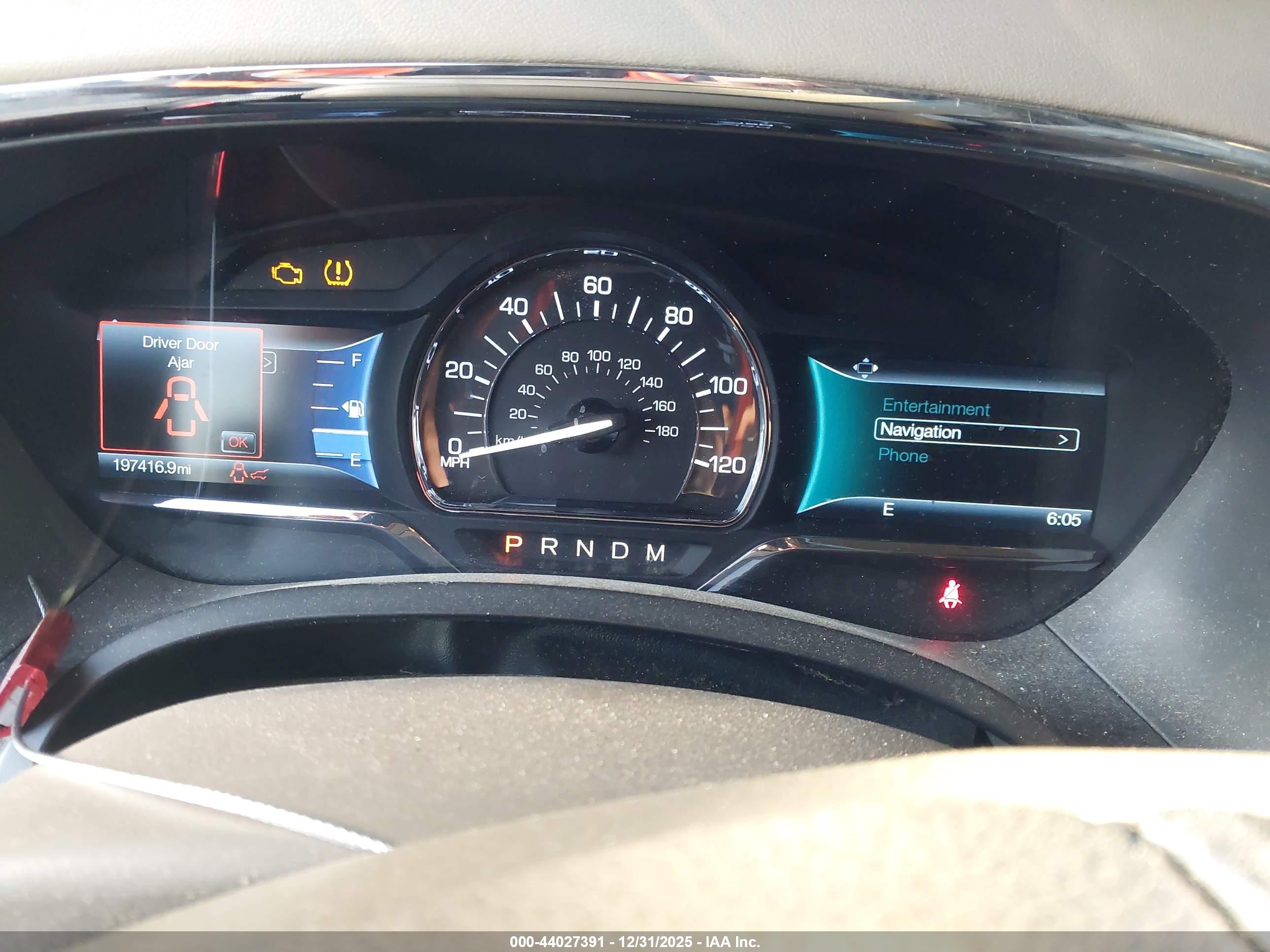 LINCOLN NAVIGATOR image 7
