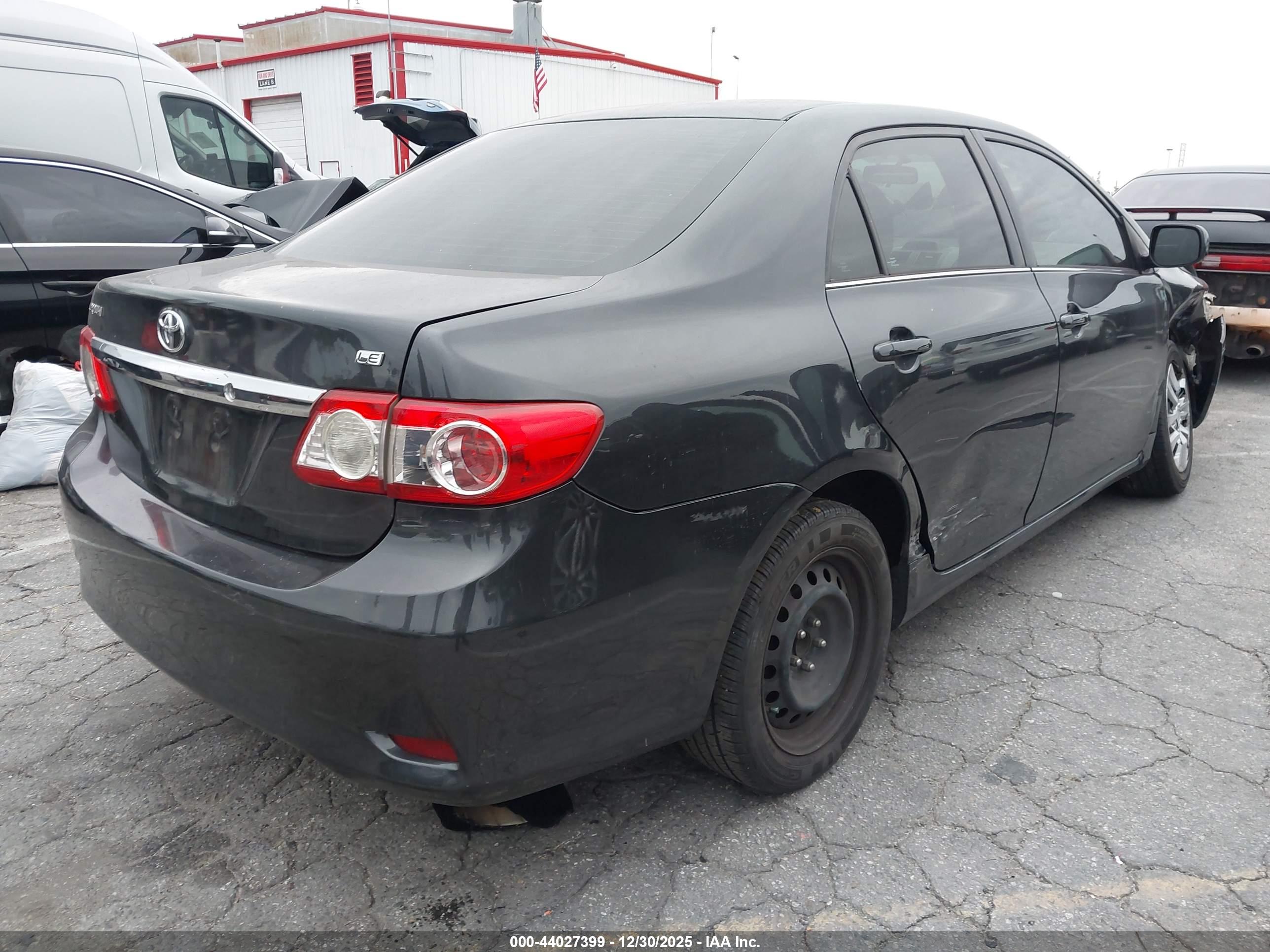 TOYOTA COROLLA image 4