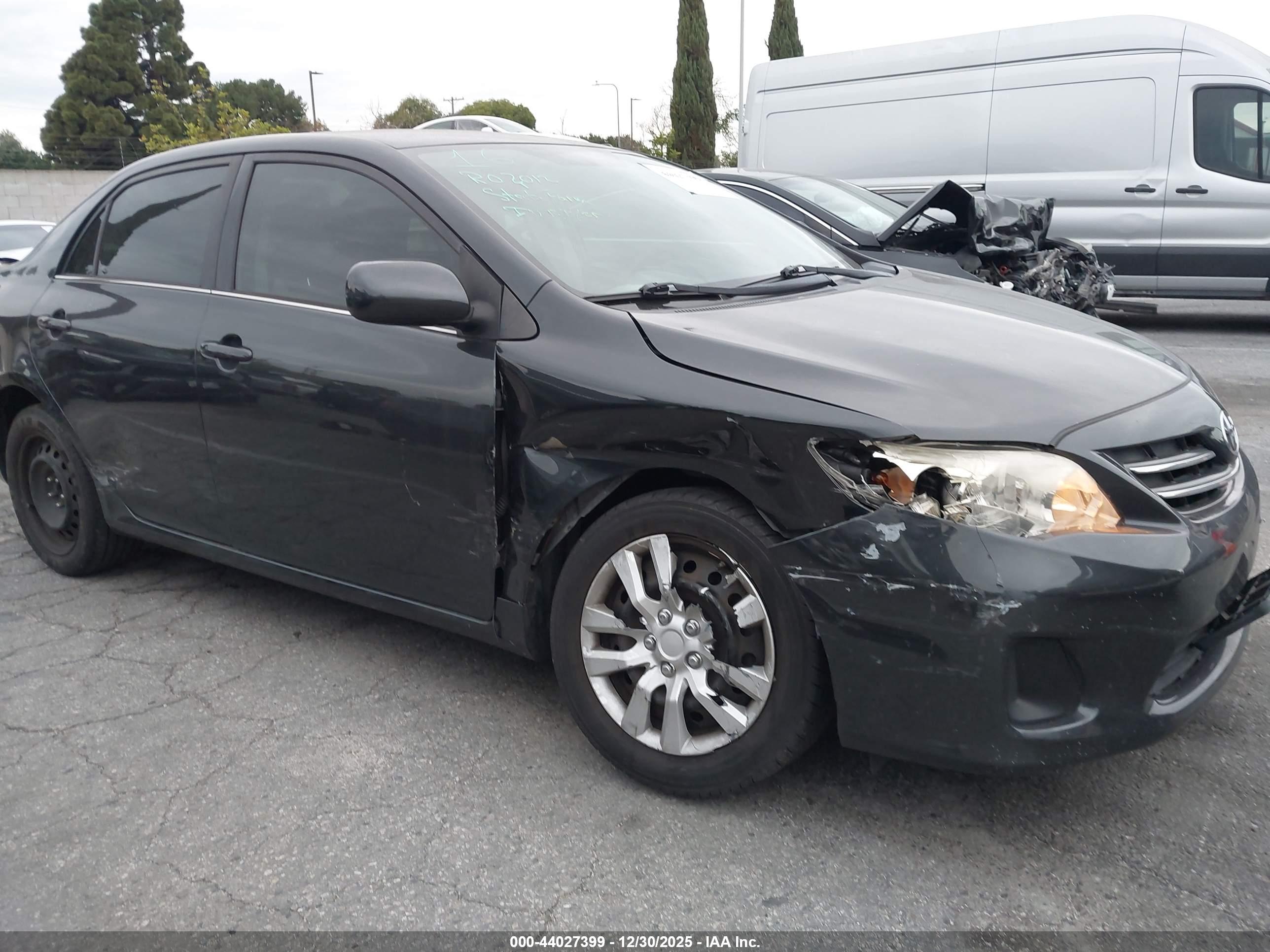 TOYOTA COROLLA image 6