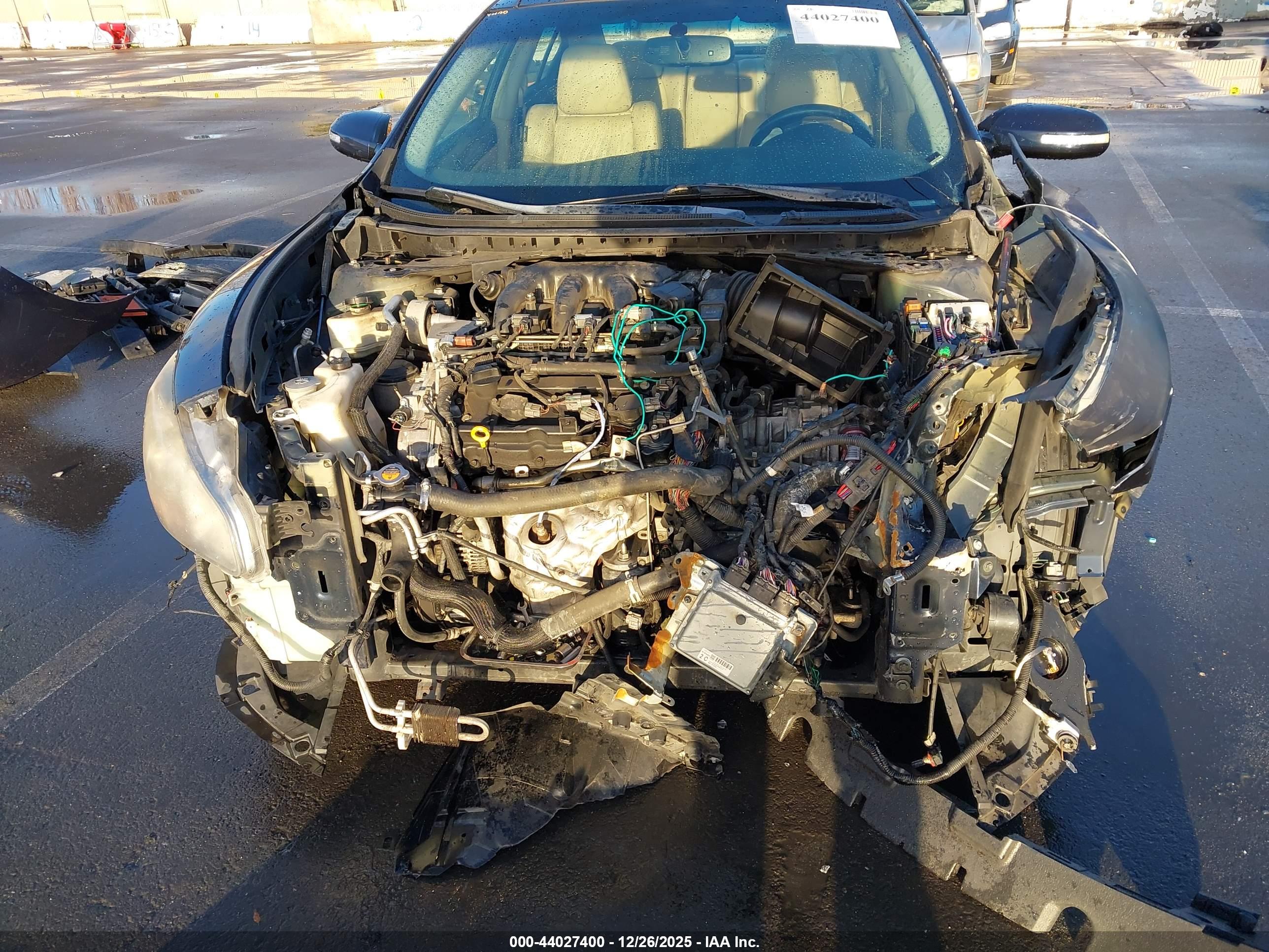 NISSAN MAXIMA image 10
