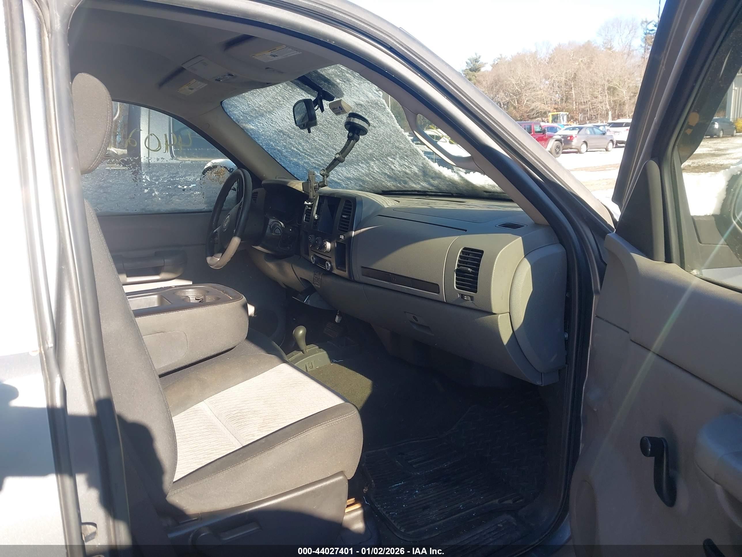 GMC SIERRA image 5