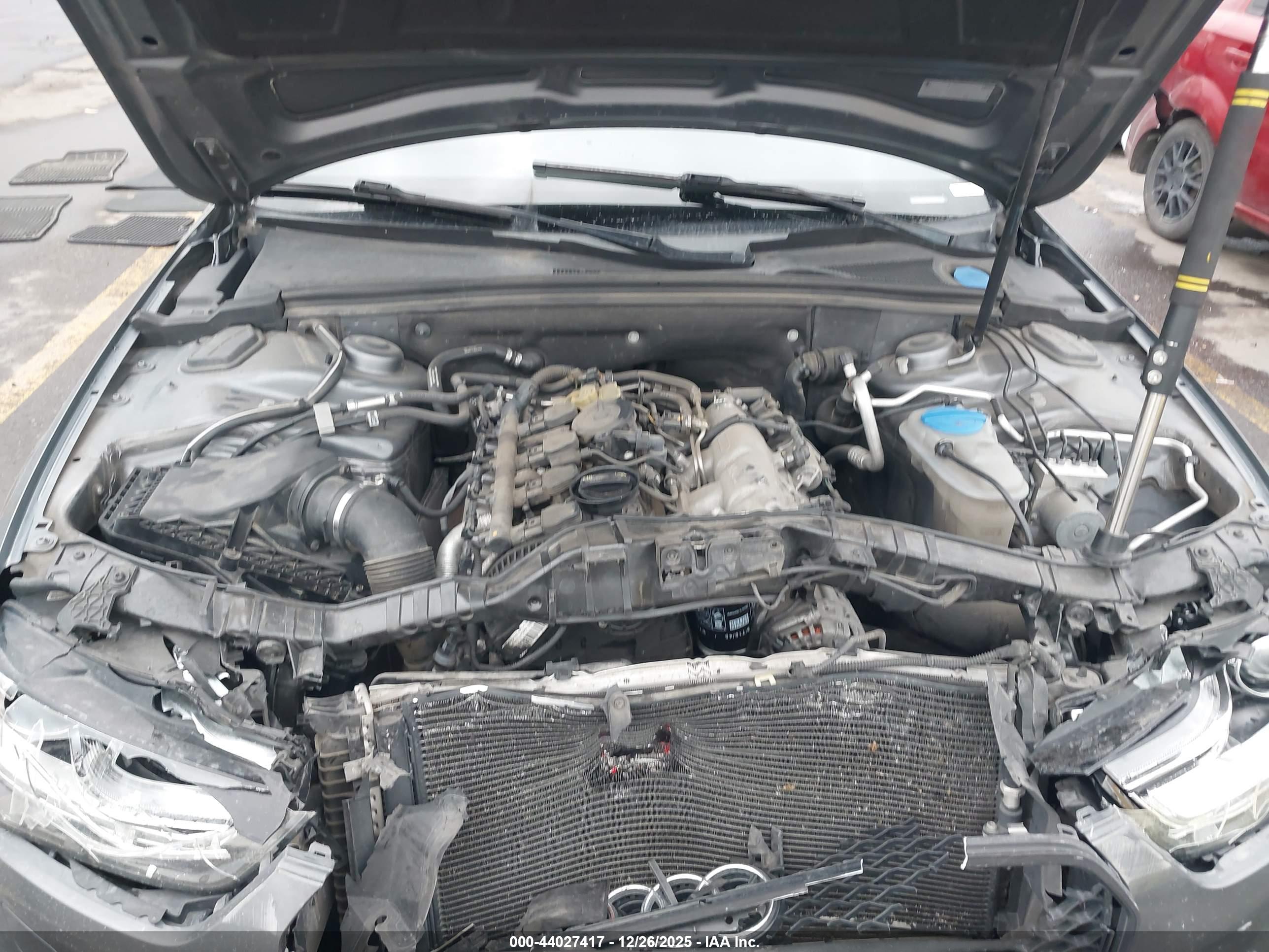 AUDI A4 image 10
