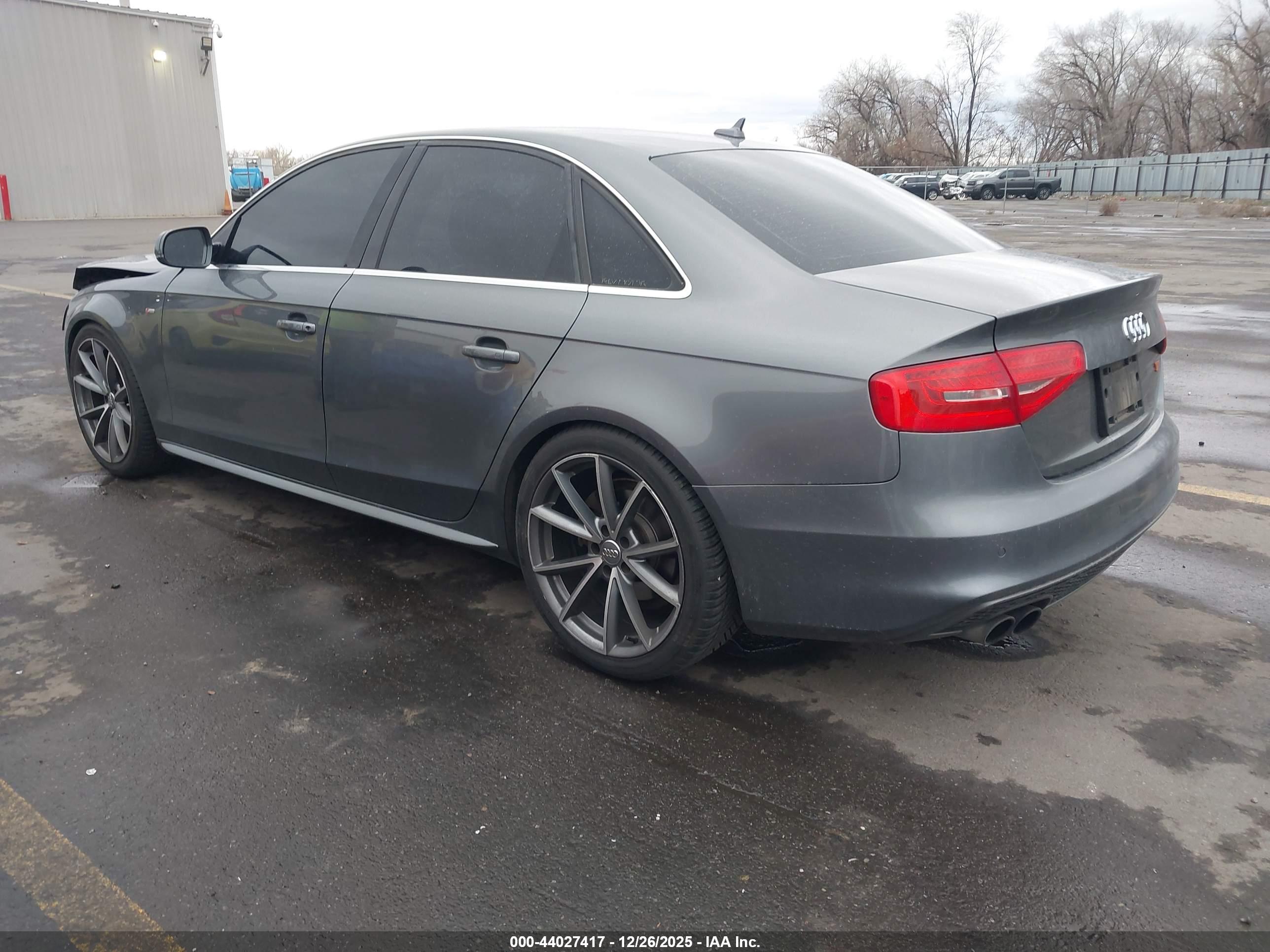 AUDI A4 image 3