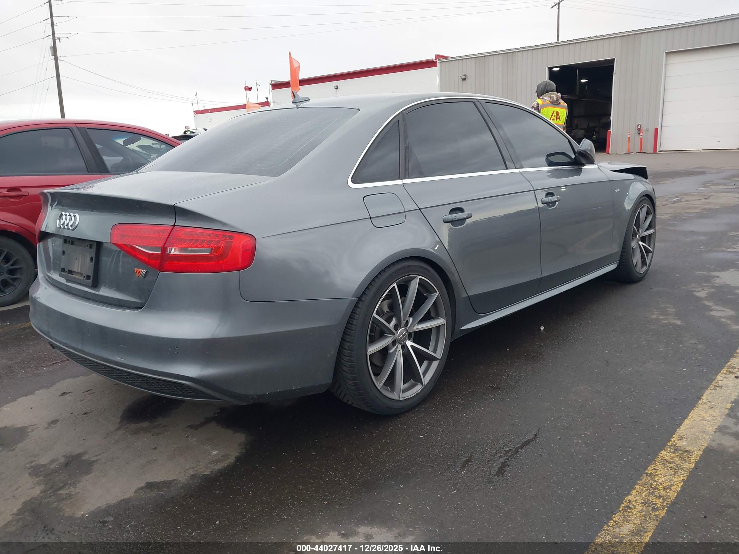 AUDI A4 image 4