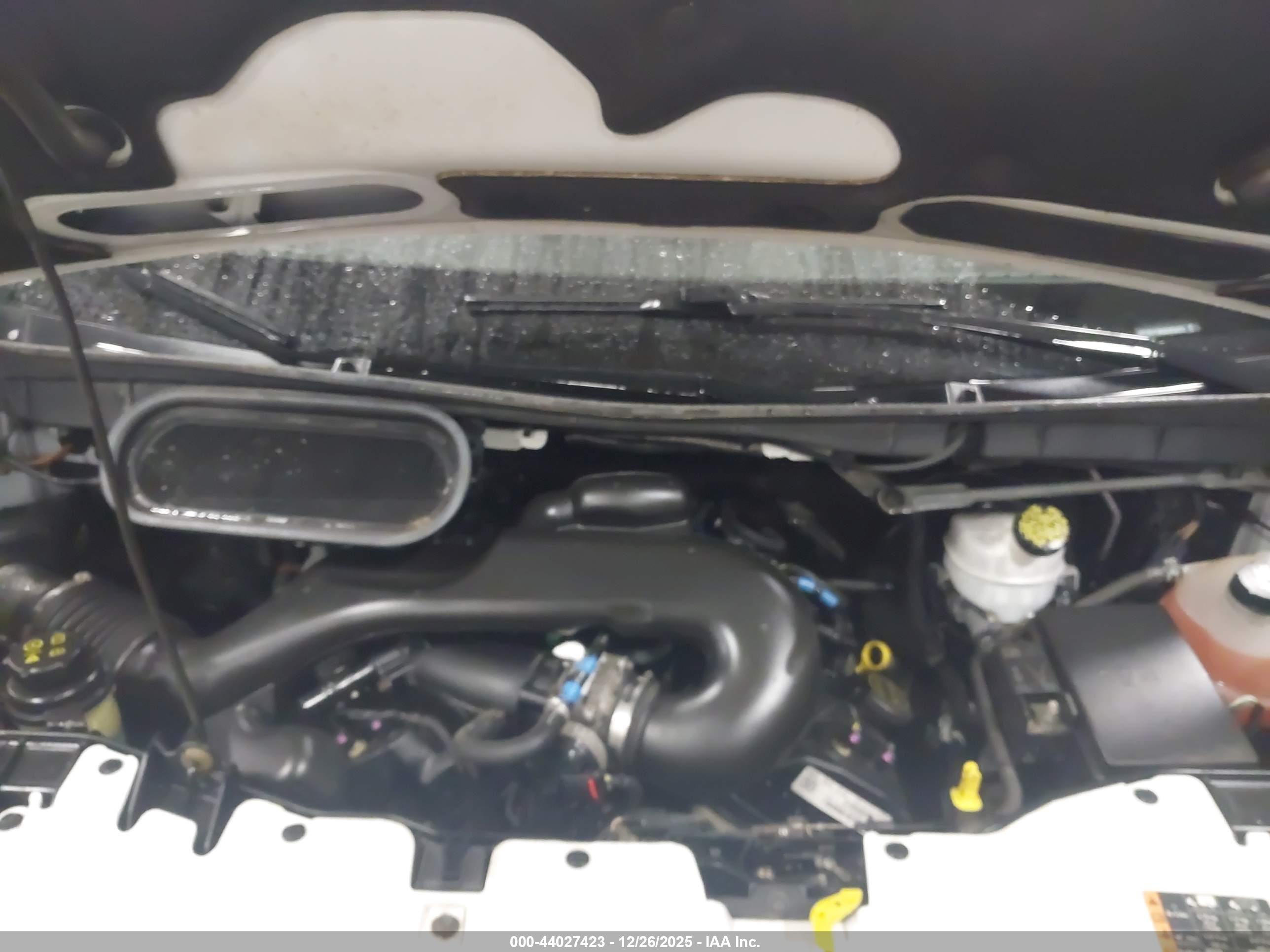 FORD TRANSIT-250 image 10