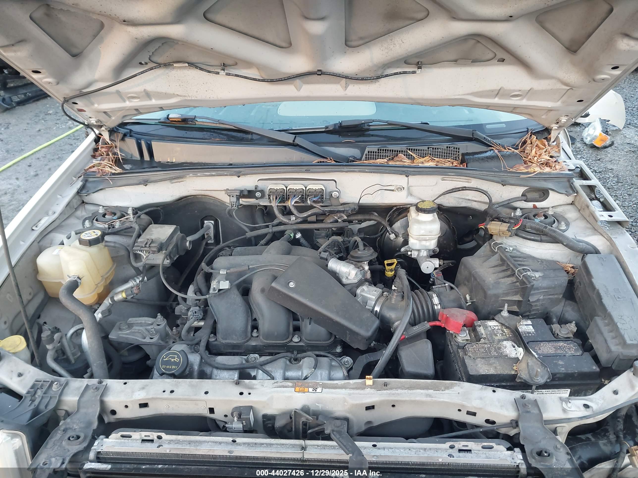 FORD ESCAPE image 10